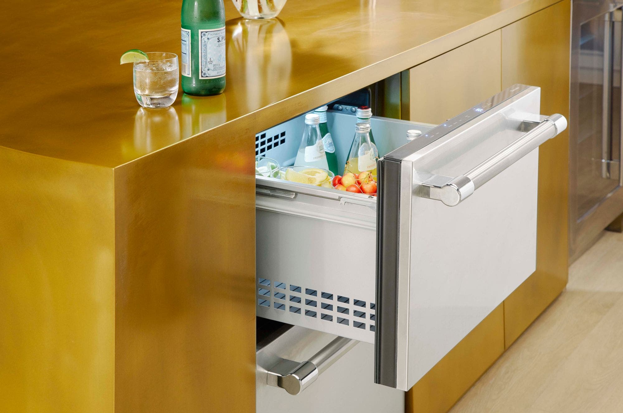 Thermador T24UR920DS Stainless Steel, Professional Handle