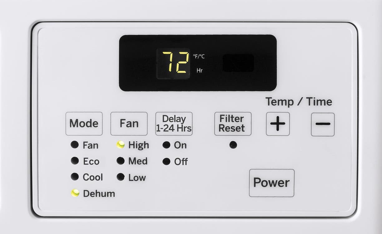 GE AKCQ12ACA White, 12050 BTU