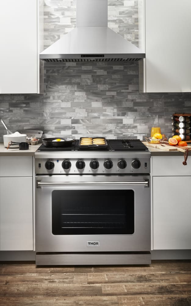 Thor LRG3601ULP Stainless Steel, Liquid Propane