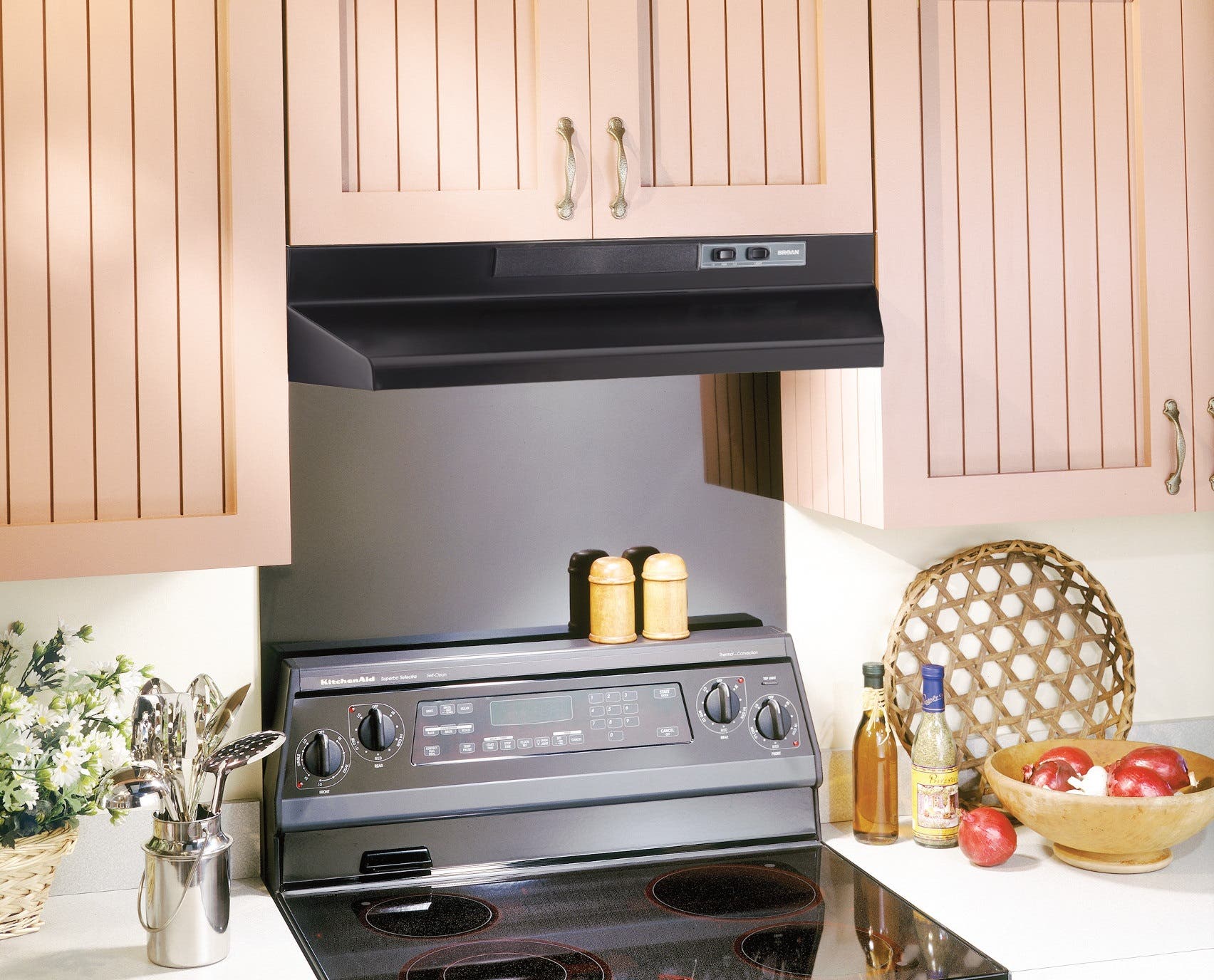 Broan BUEZ330BL Black