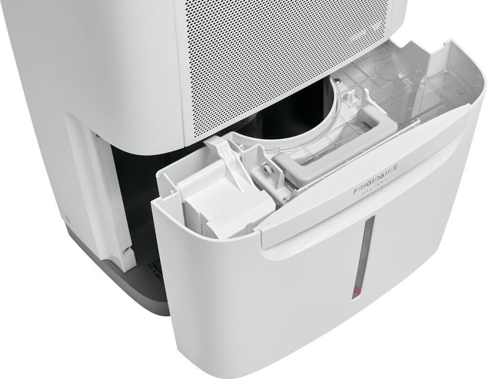Frigidaire FGAC7044U1 White