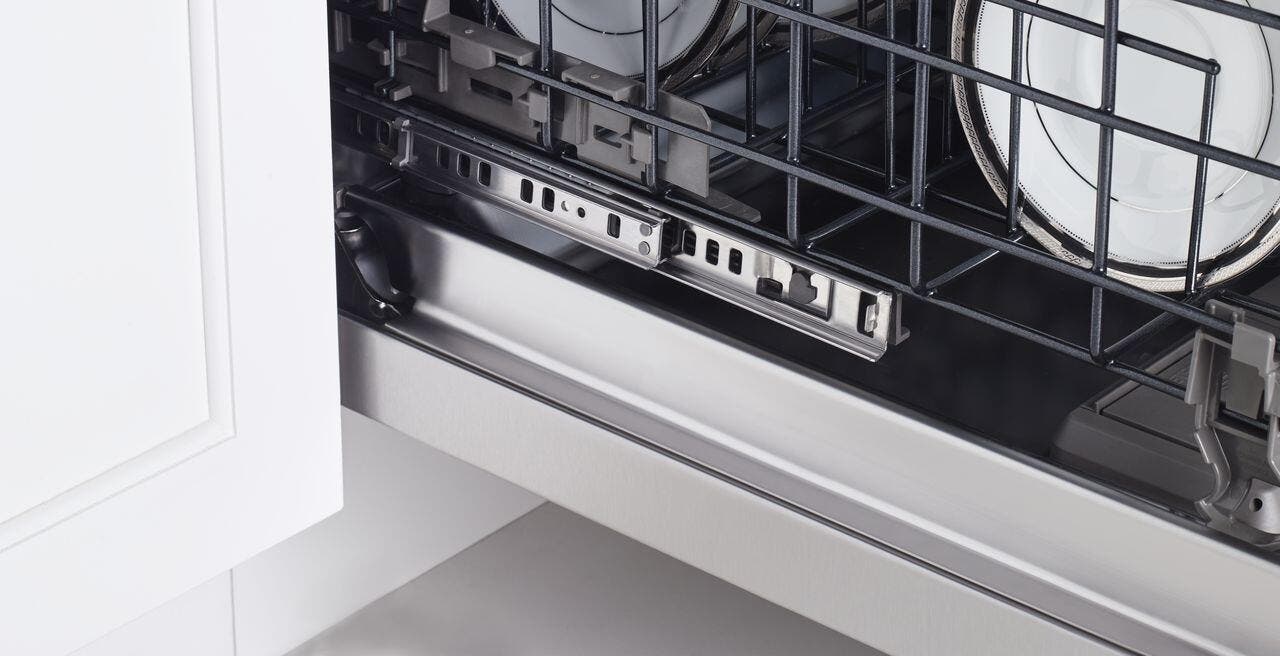 Jenn Air JDTSS246GP Stainless Steel, Pro Style