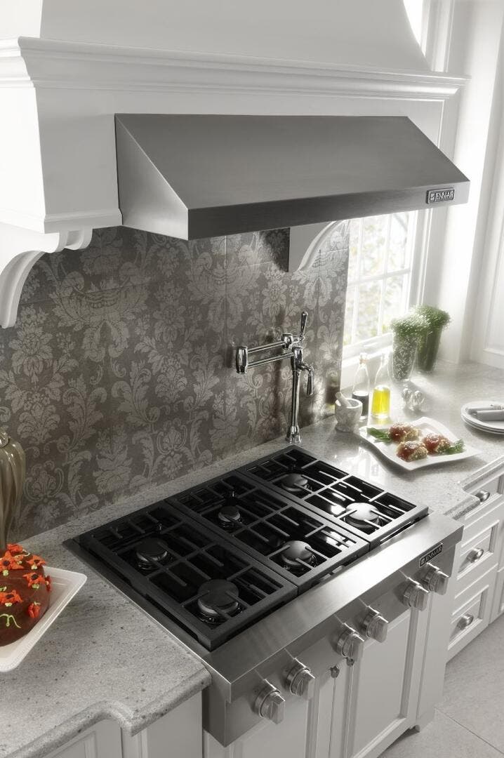 Jenn Air JGCP436WP Stainless Steel with Pro Style, Natural Gas
