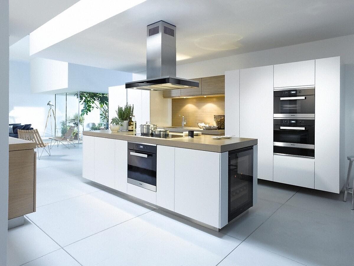 Miele DA6690DSS Stainless Steel with Black Glass
