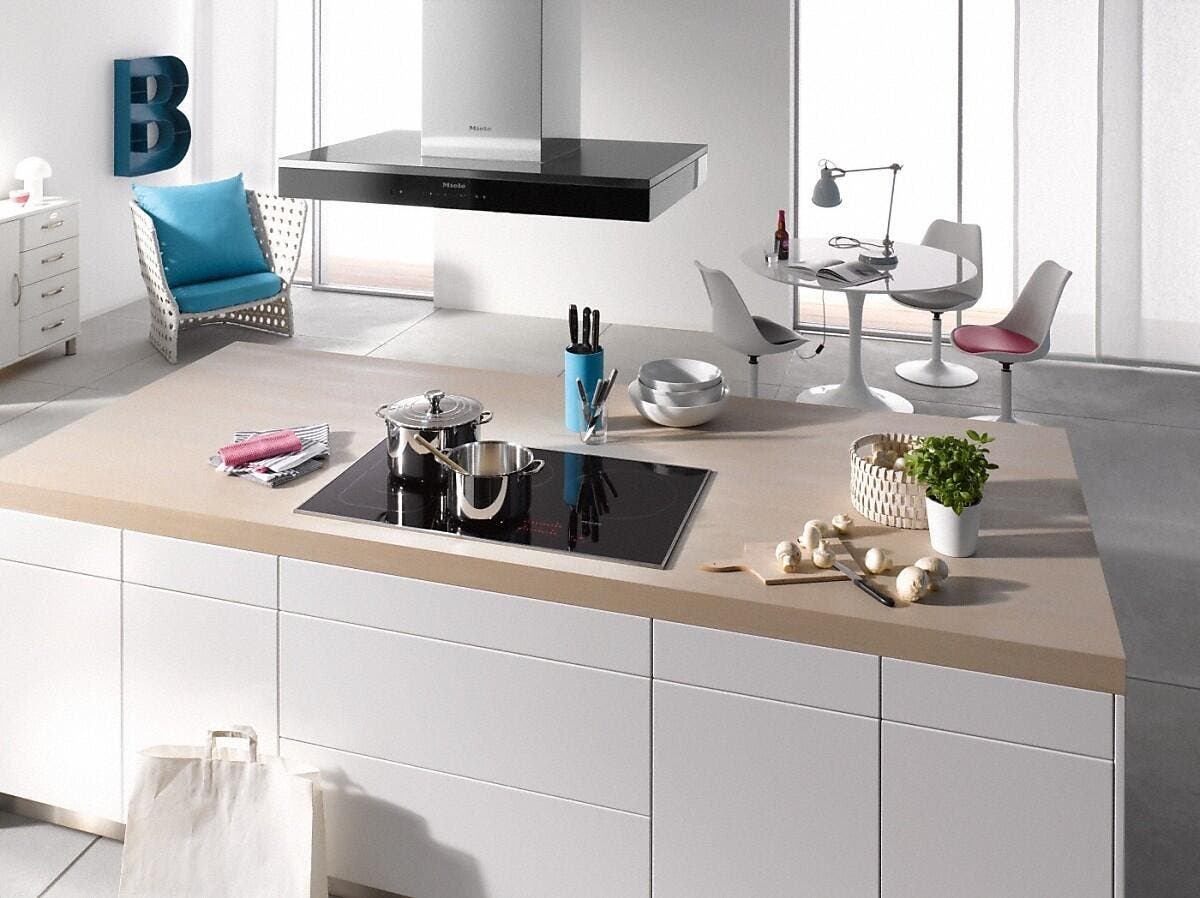 Miele DA6690DSS Stainless Steel with Black Glass
