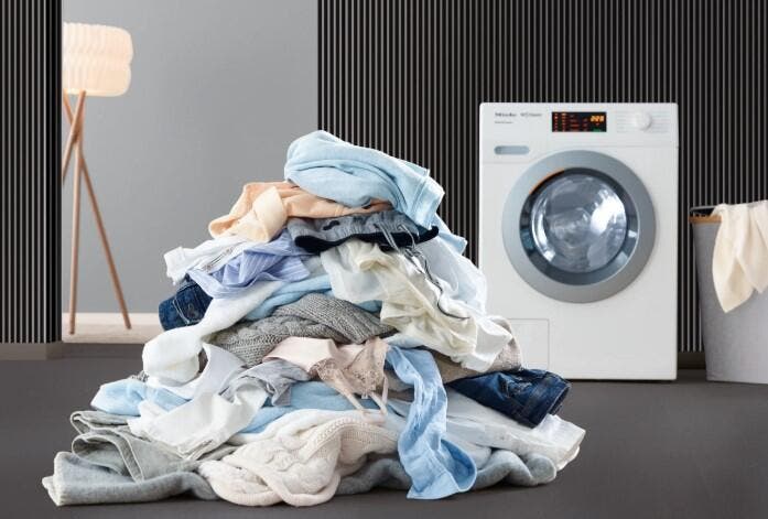 Miele WWF060 White