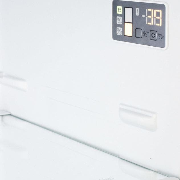 Summit FFBF241W White