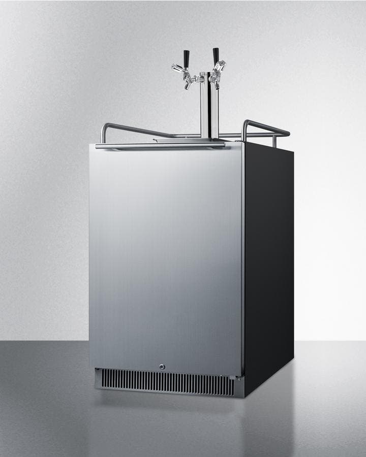 Summit SBC677BITWINTL Stainless Steel/Black, Dual TapLock