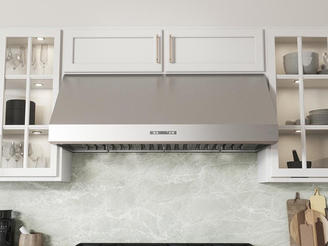 Zephyr AK7400AS Wall Mount Convertible Range Hood with 700 CFM: St...