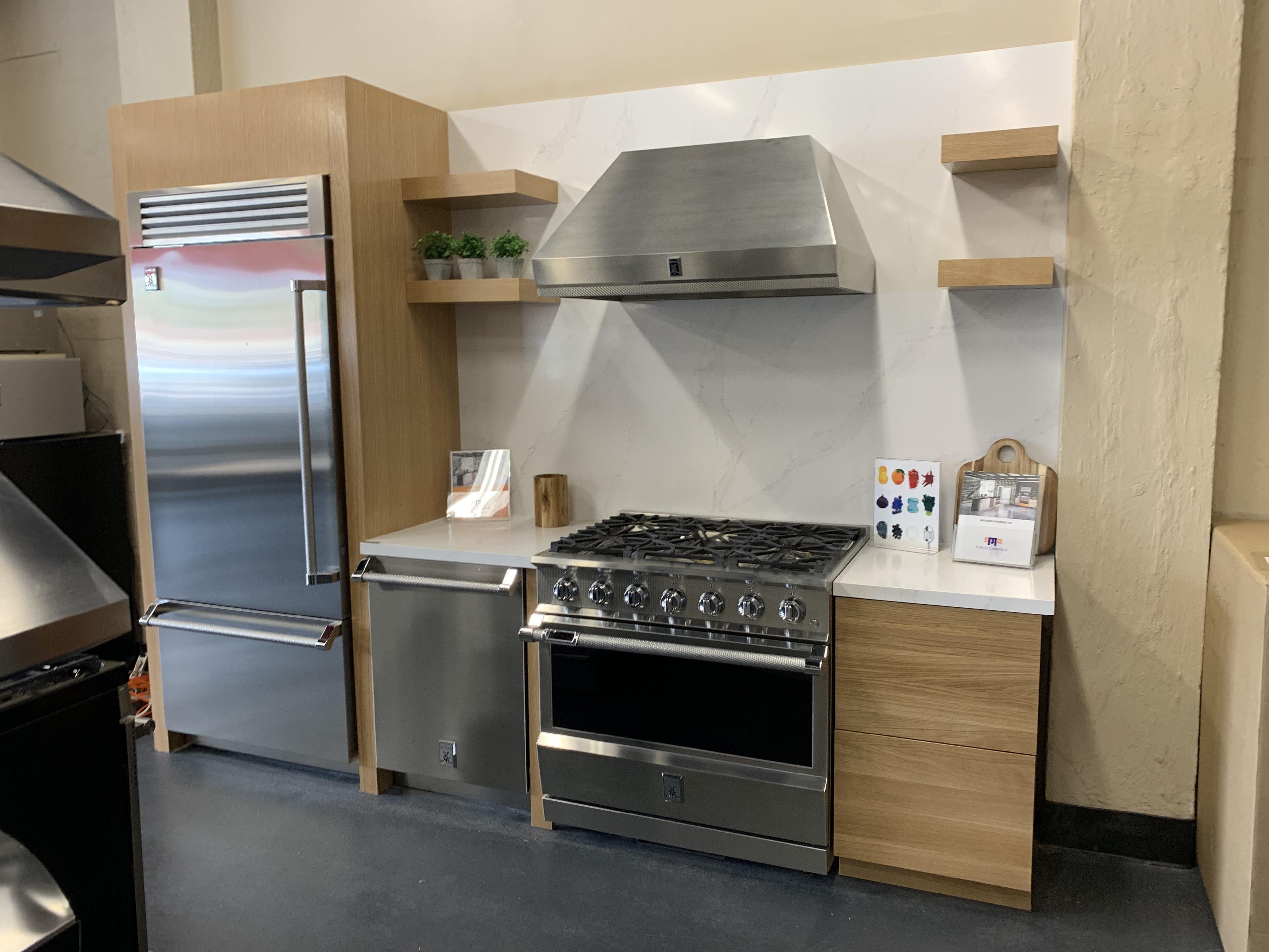 Hestan KVC42 Steeletto