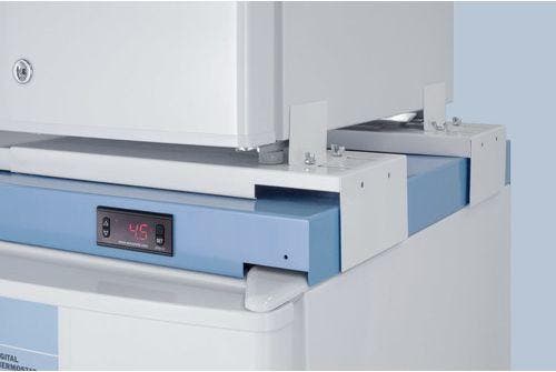 Summit FFAR10FS30LSTACKMED2 White