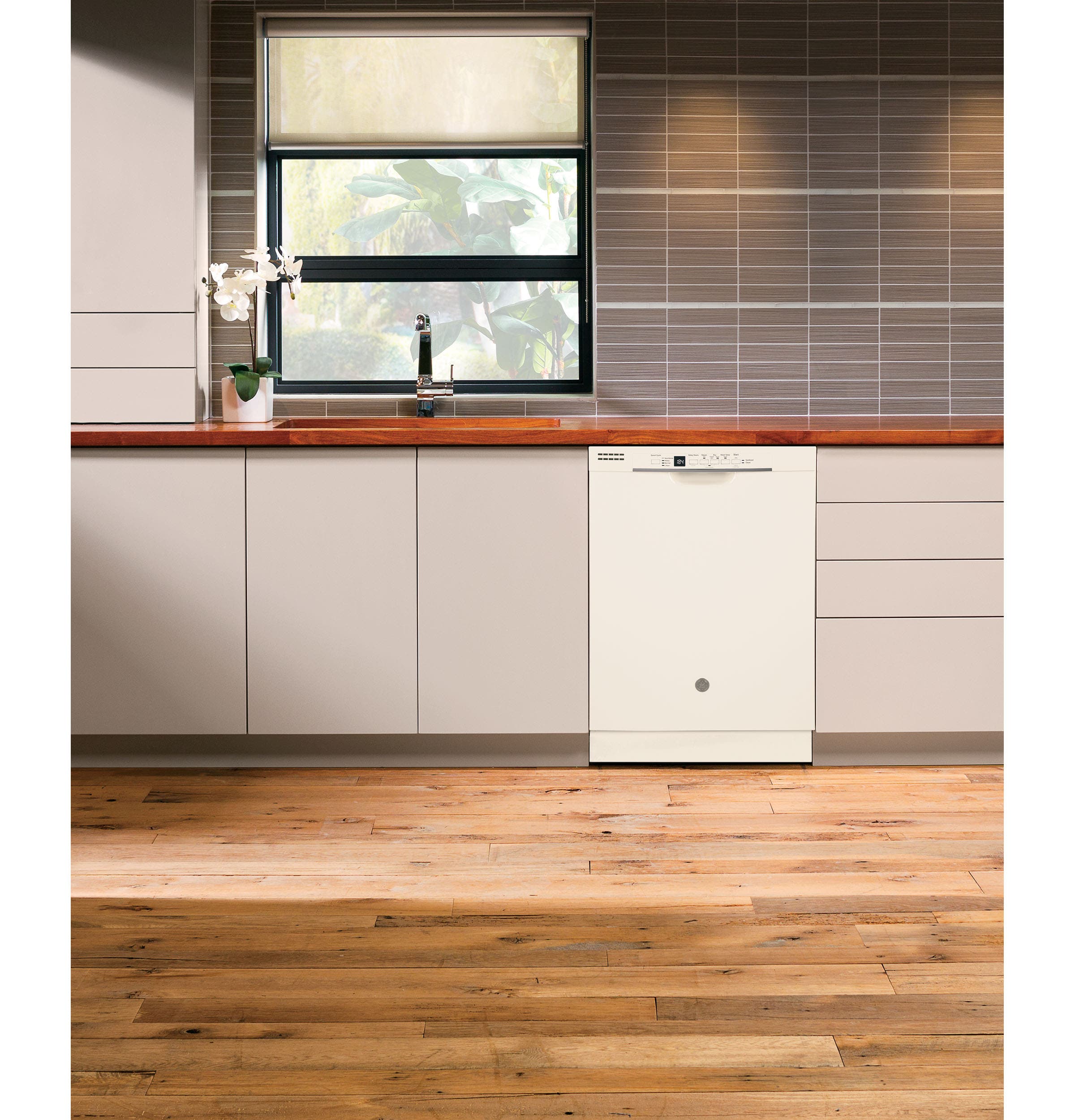 GE GDF530PGMCC Bisque