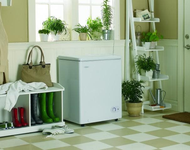 Danby DCF038A2WDB White