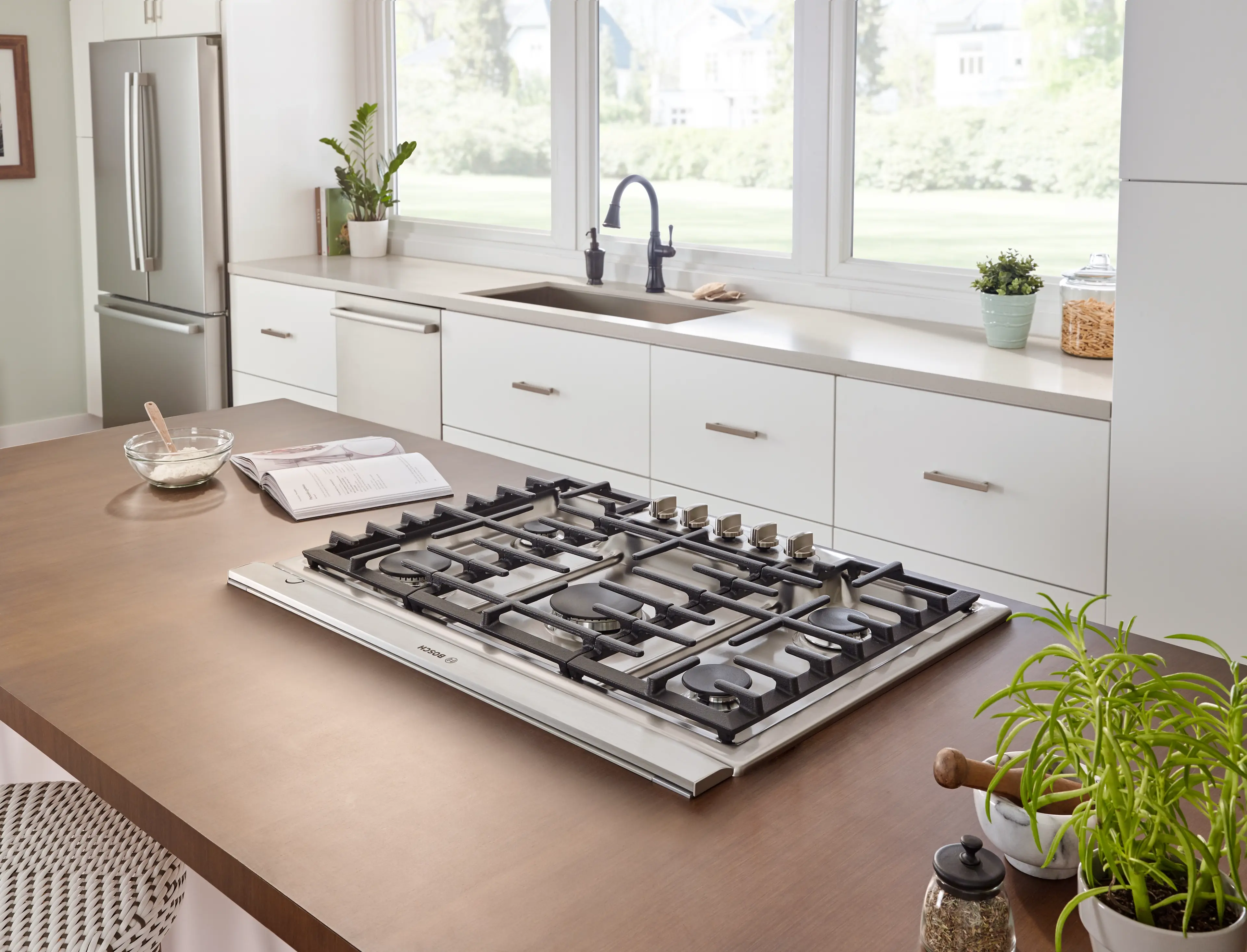Bosch NGM8056UC Stainless Steel
