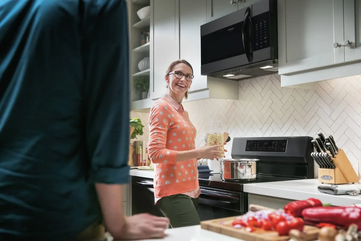 Frigidaire GCRI3058AD Black Stainless Steel