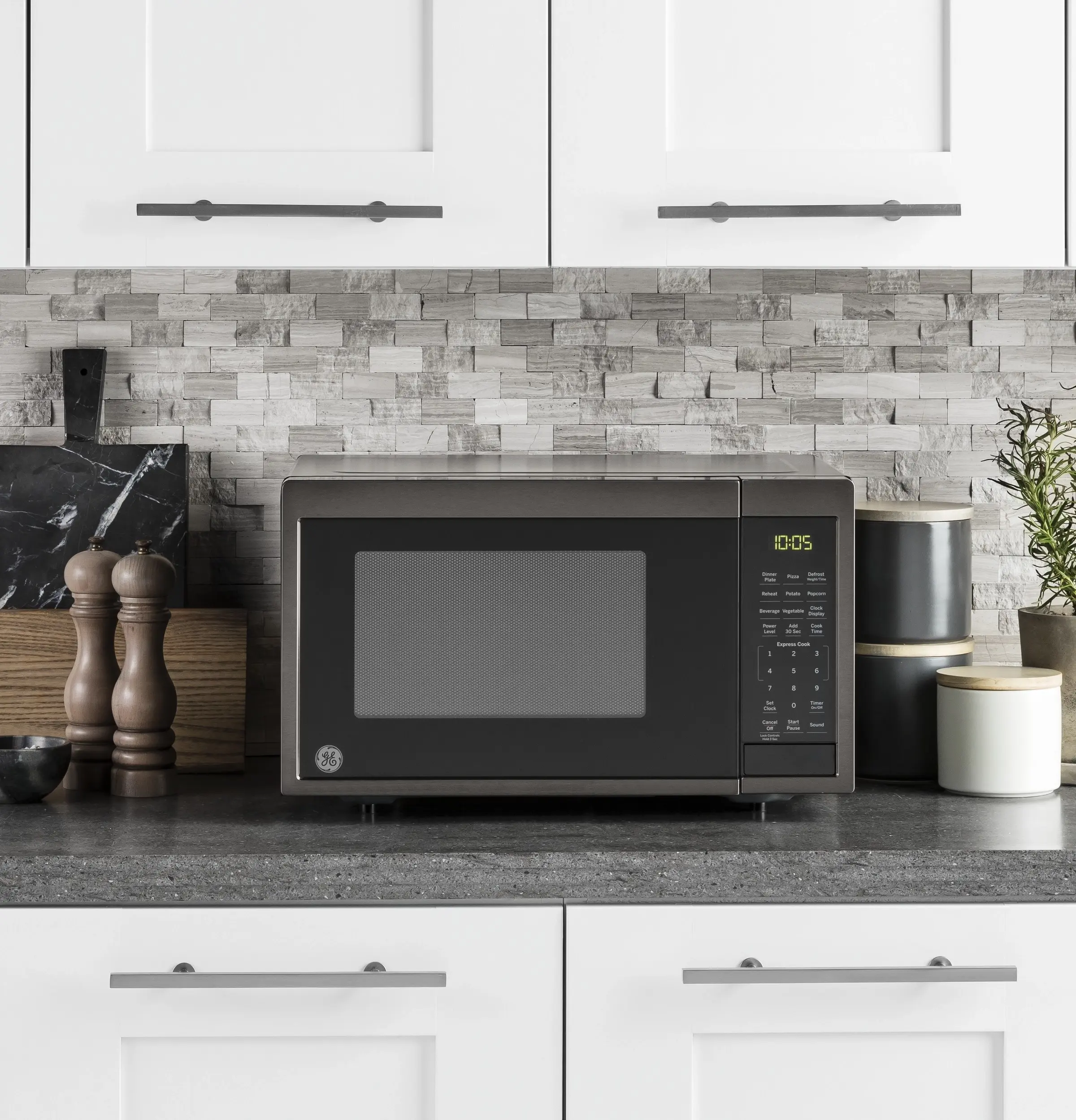 GE JES1095BMTS Black Stainless