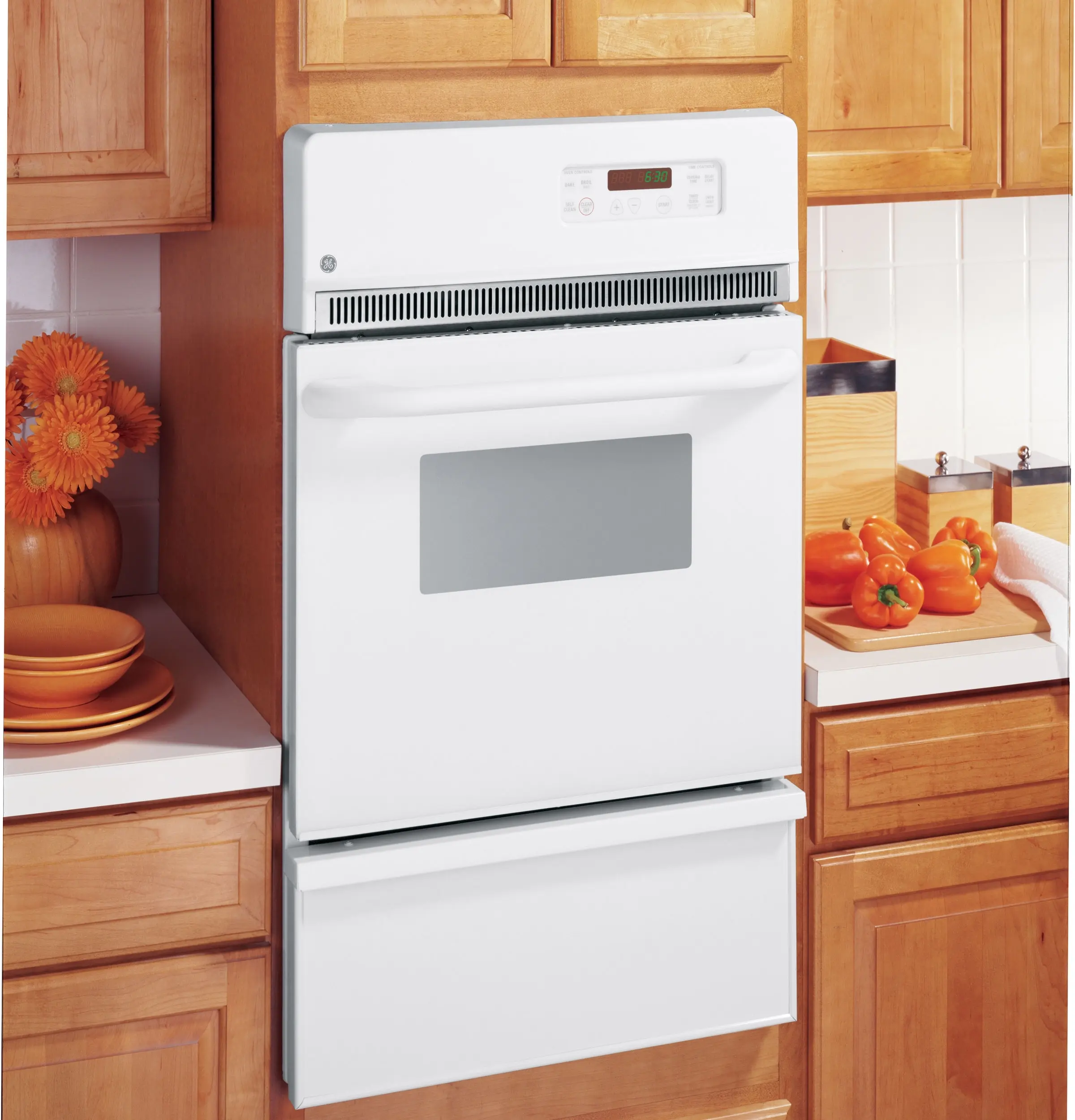 GE JGRP20WEJWW White On White