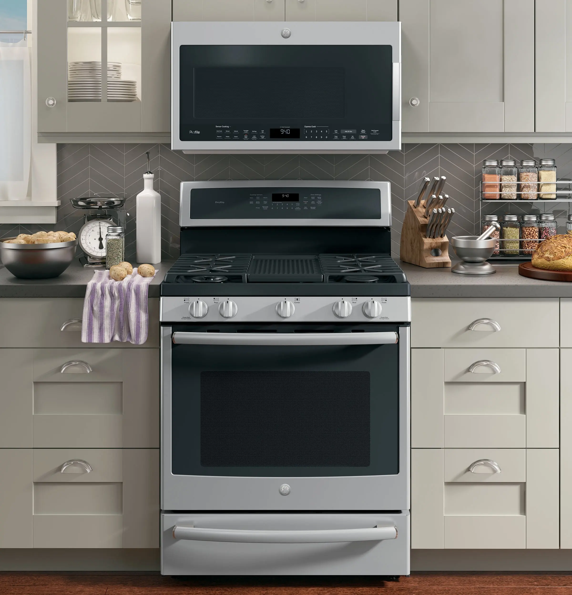 GE P2B940SEJSS Stainless Steel