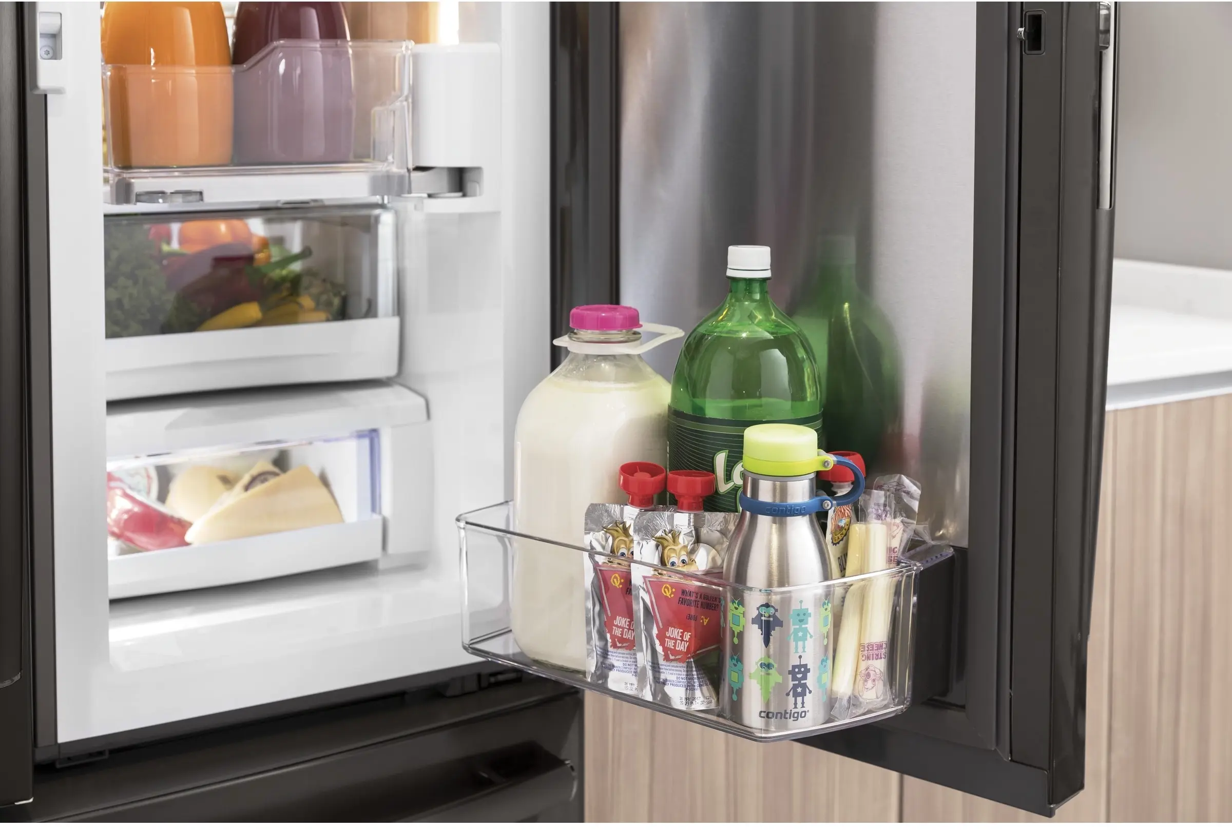 GE PFD28KBLTS Fingerprint Resistant, Black Stainless