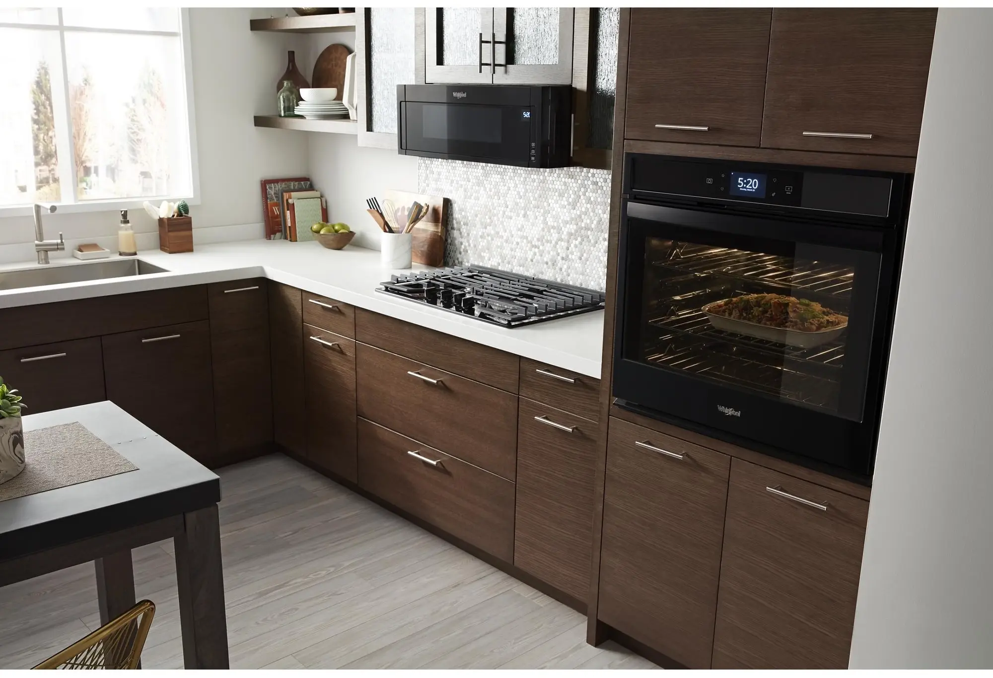 Whirlpool WCG55US0HB Black