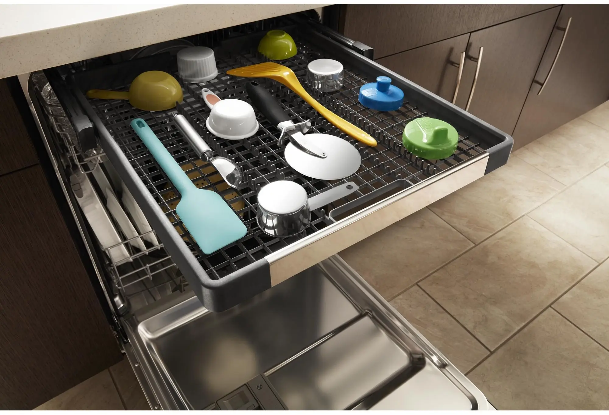 Whirlpool WDF590SAJM Monochromatic Stainless Steel