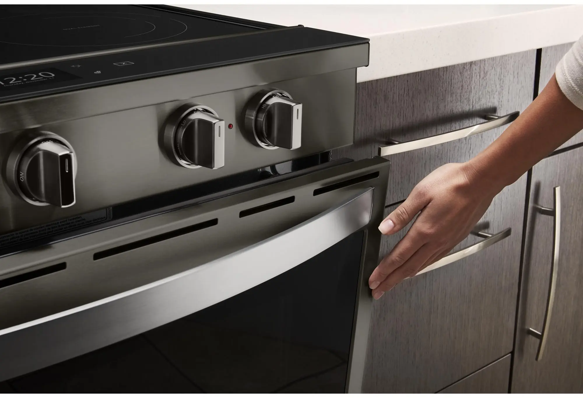 Whirlpool WEE750H0HV Black Stainless Steel
