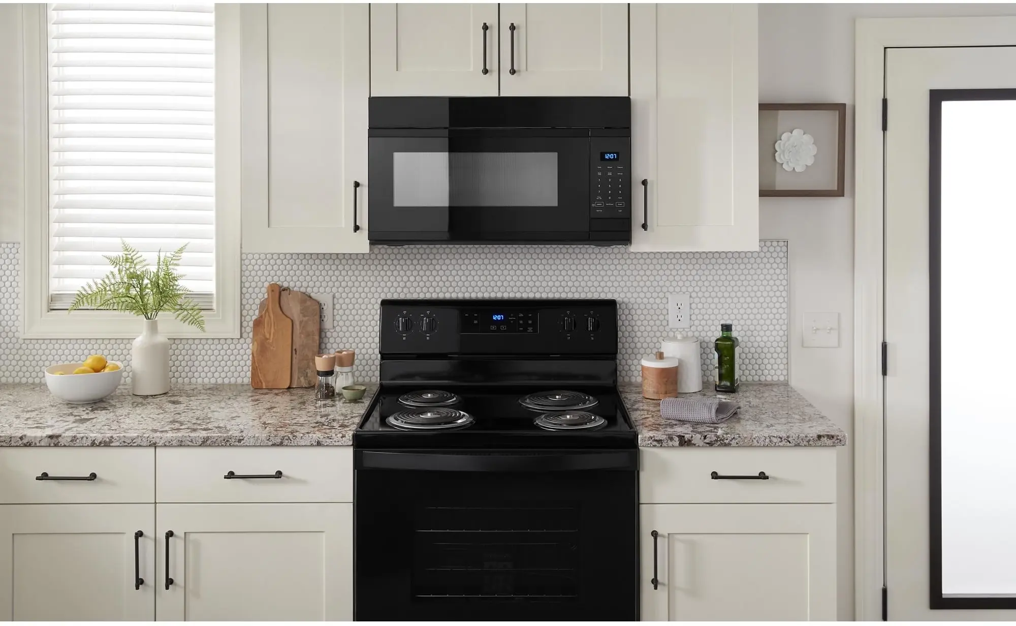 Whirlpool WFC150M0JB Black