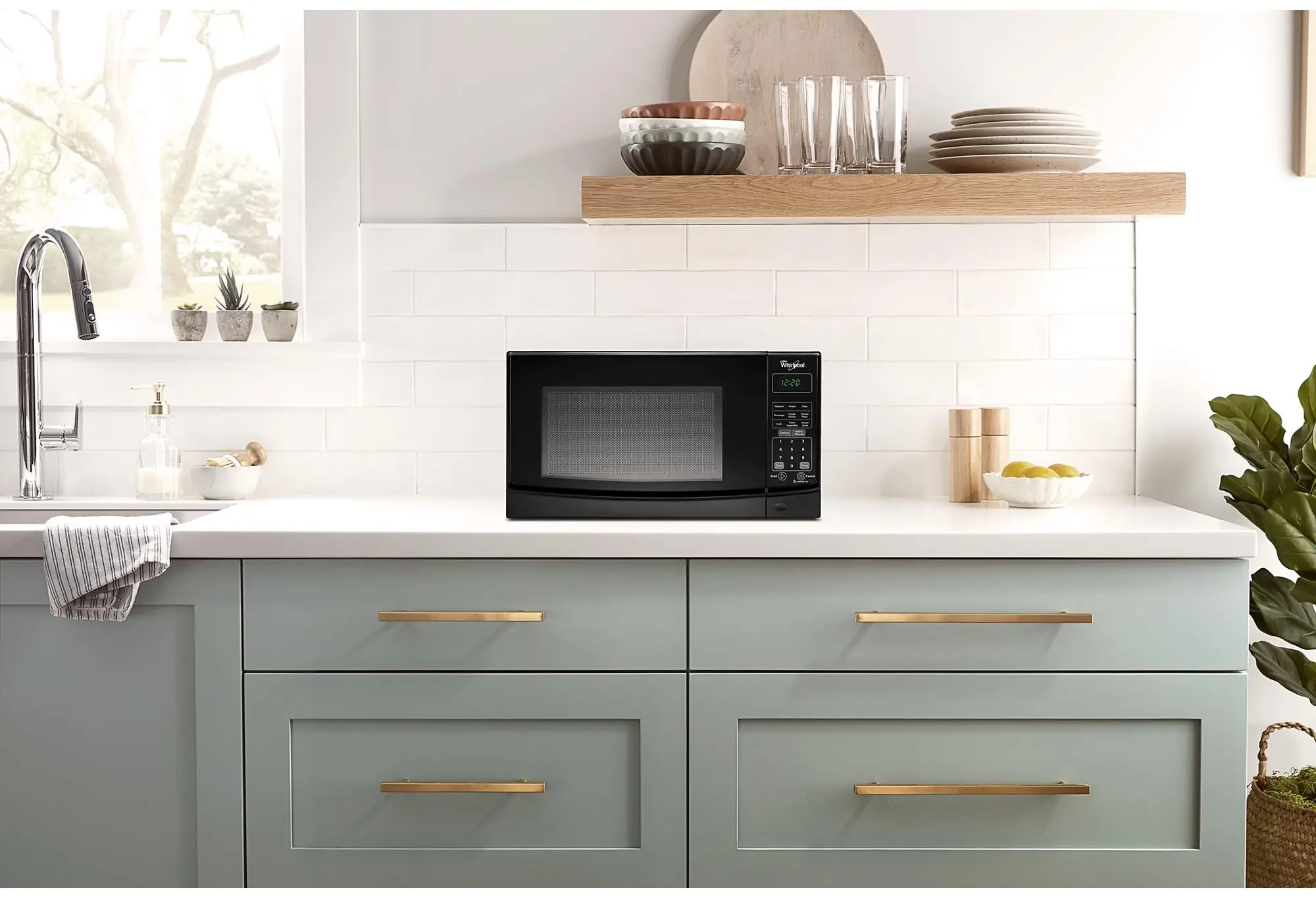 Whirlpool WMC10007AB Black