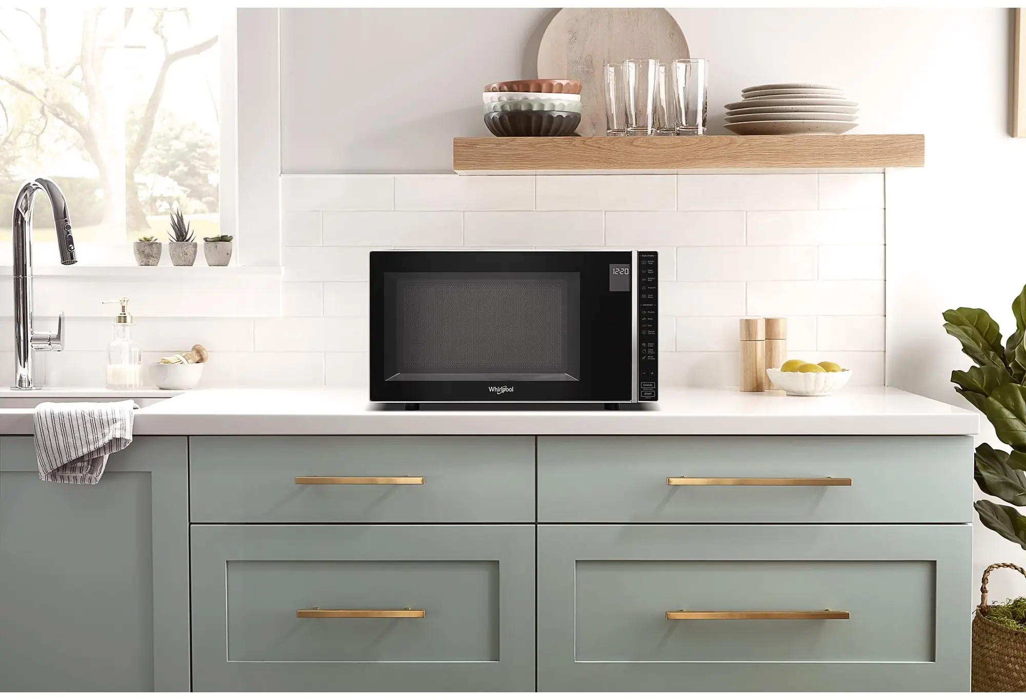 Whirlpool WMC30311LD Silver