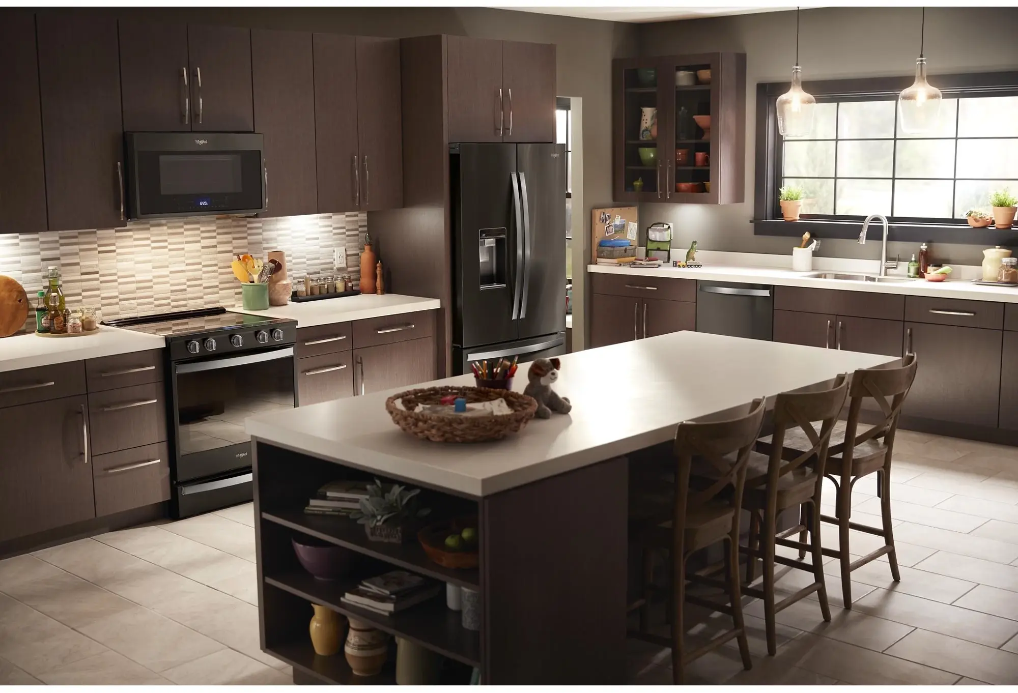 Whirlpool WMH78019HV Fingerprint Resistant Black Stainless Steel
