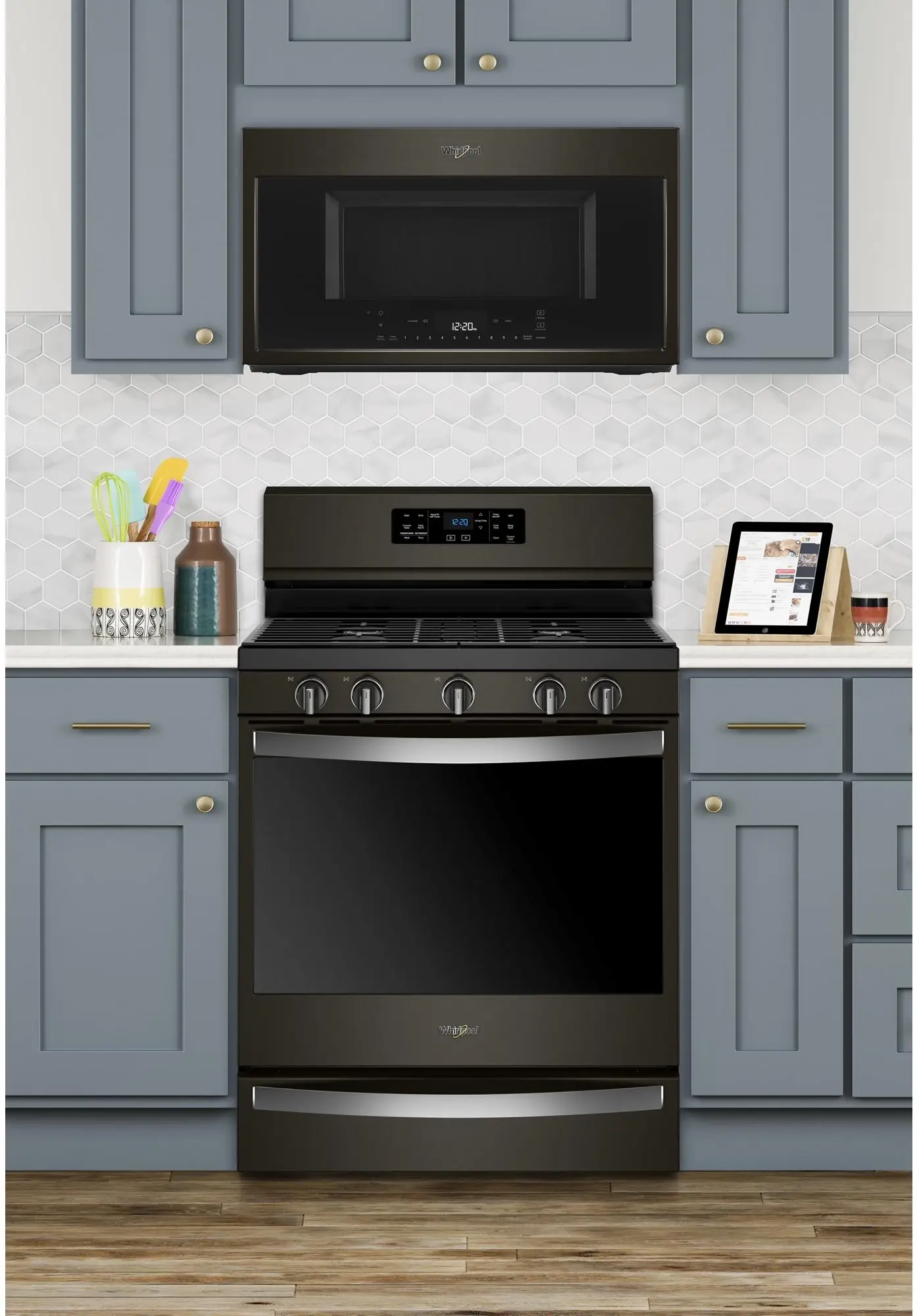 Whirlpool WMH78019HV Fingerprint Resistant Black Stainless Steel