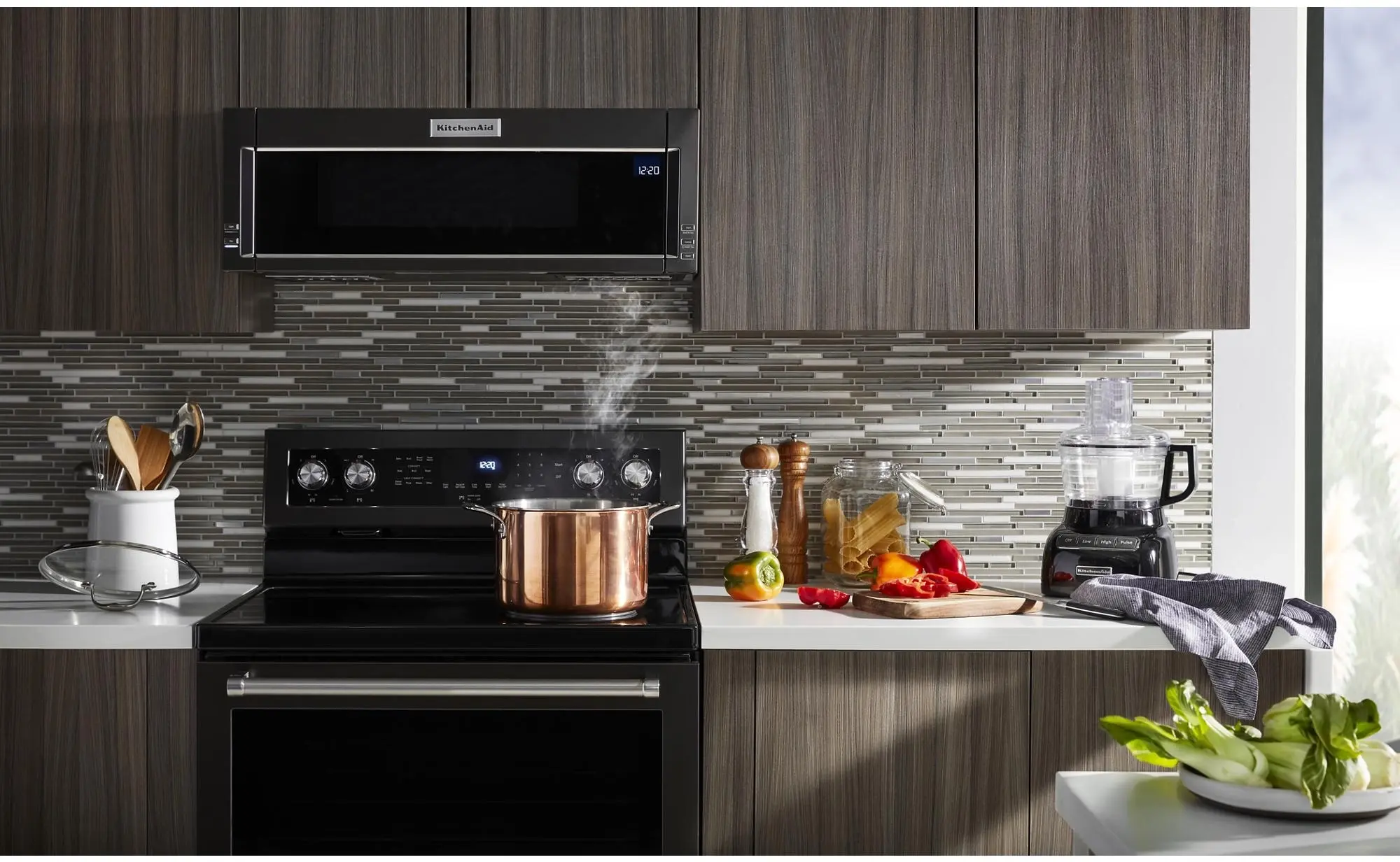 KitchenAid KFEG500EBS Black Stainless Steel, Print Shield