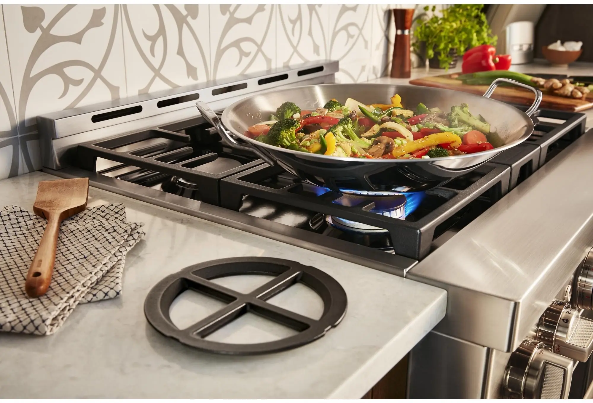 KitchenAid KFGC500JMH 30 Inch Freestanding Gas Range Milkshake