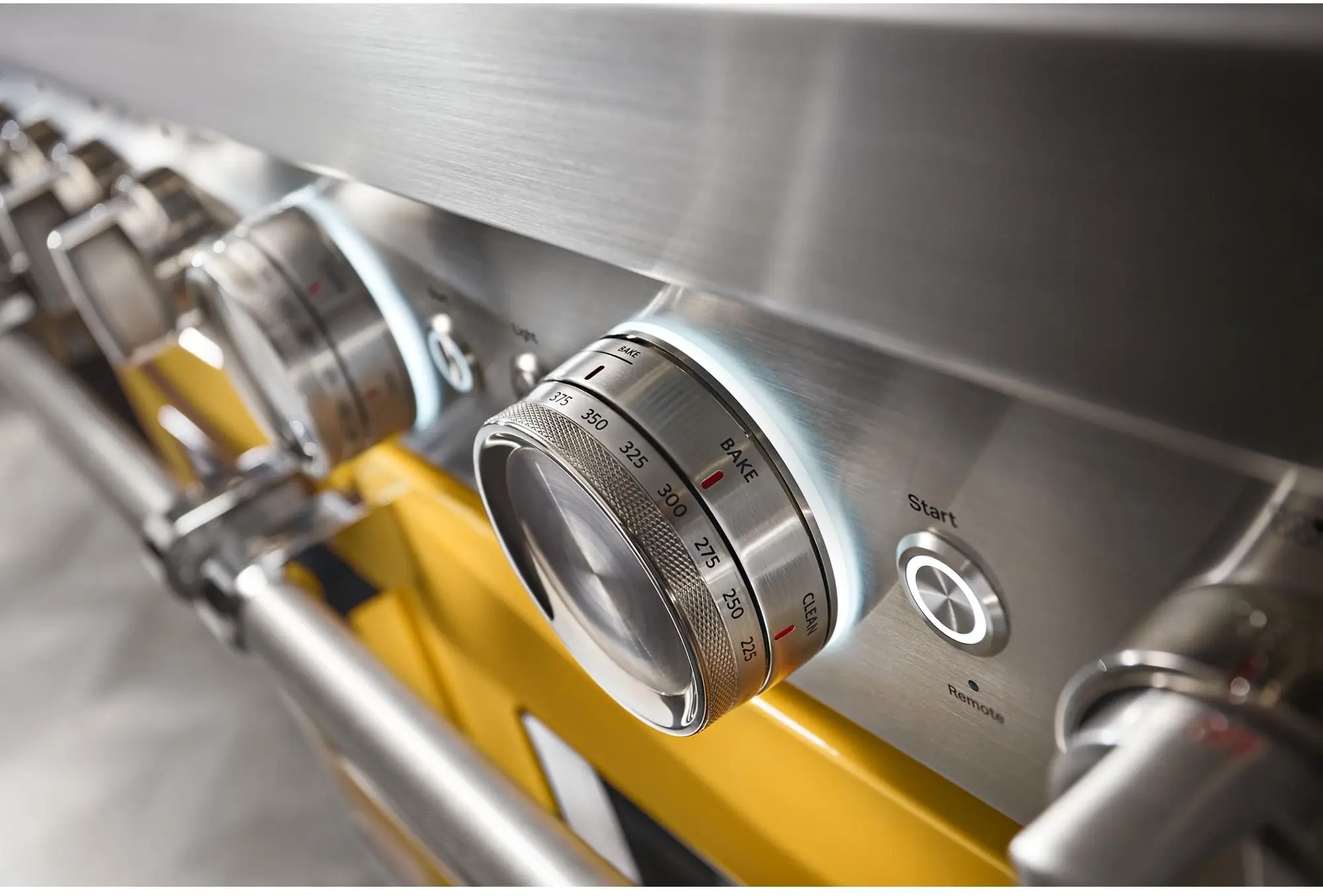 KitchenAid KFGC558JYP Yellow Pepper