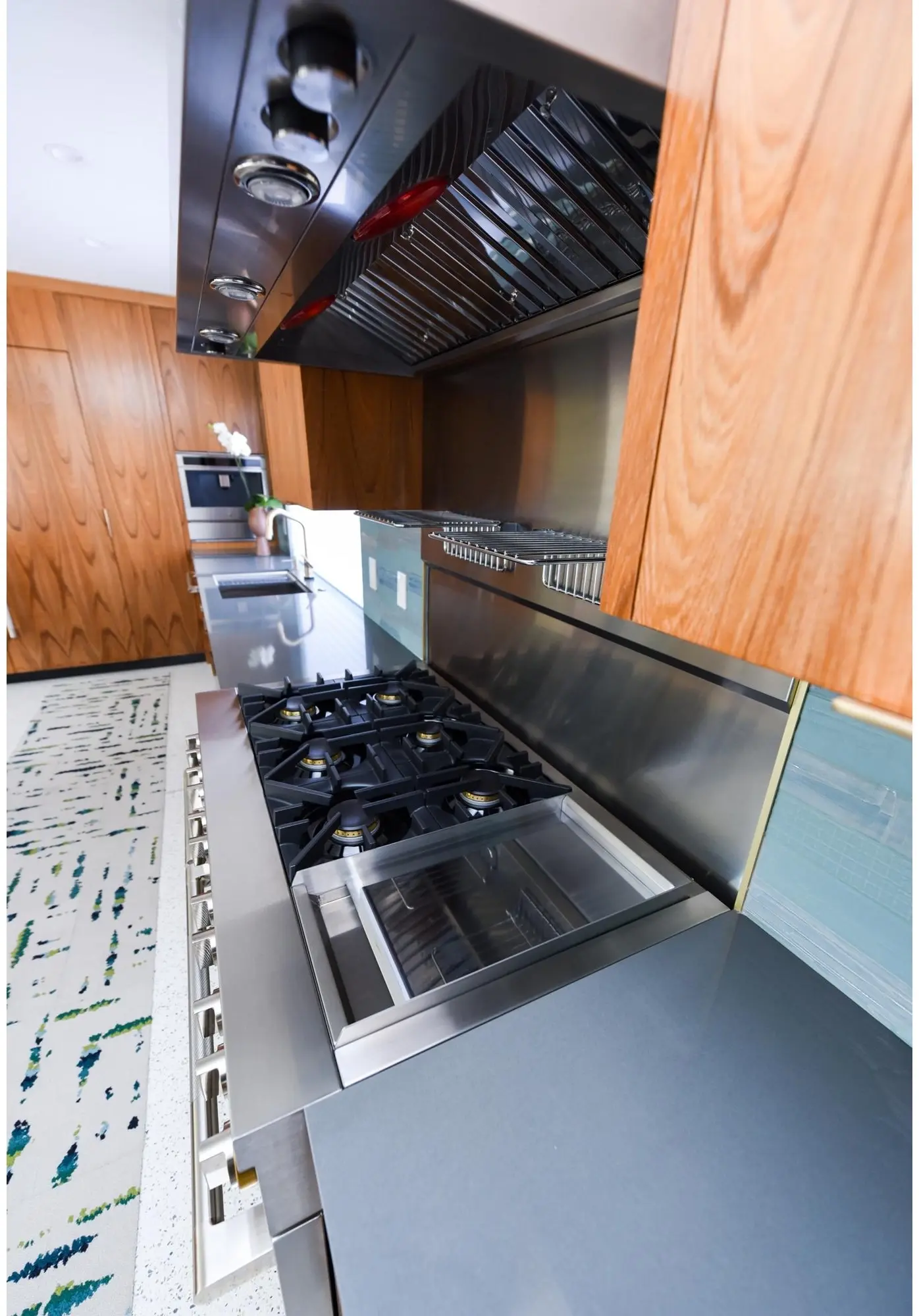 Jenn Air JDRP548HL Stainless Steel, Rise Style, Natural Gas