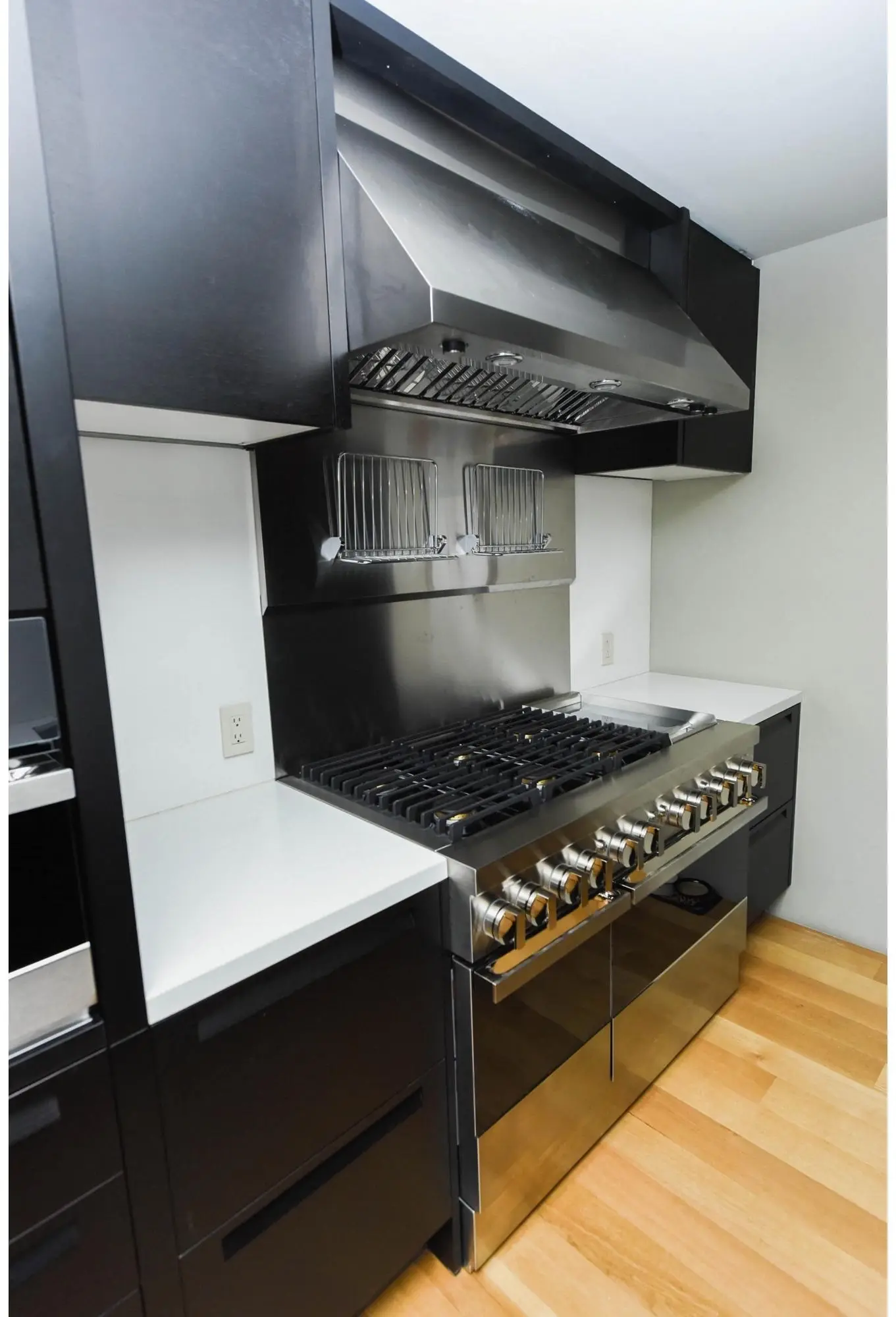 Jenn Air JDRP548HM Stainless Steel, Noir Style, Natural Gas