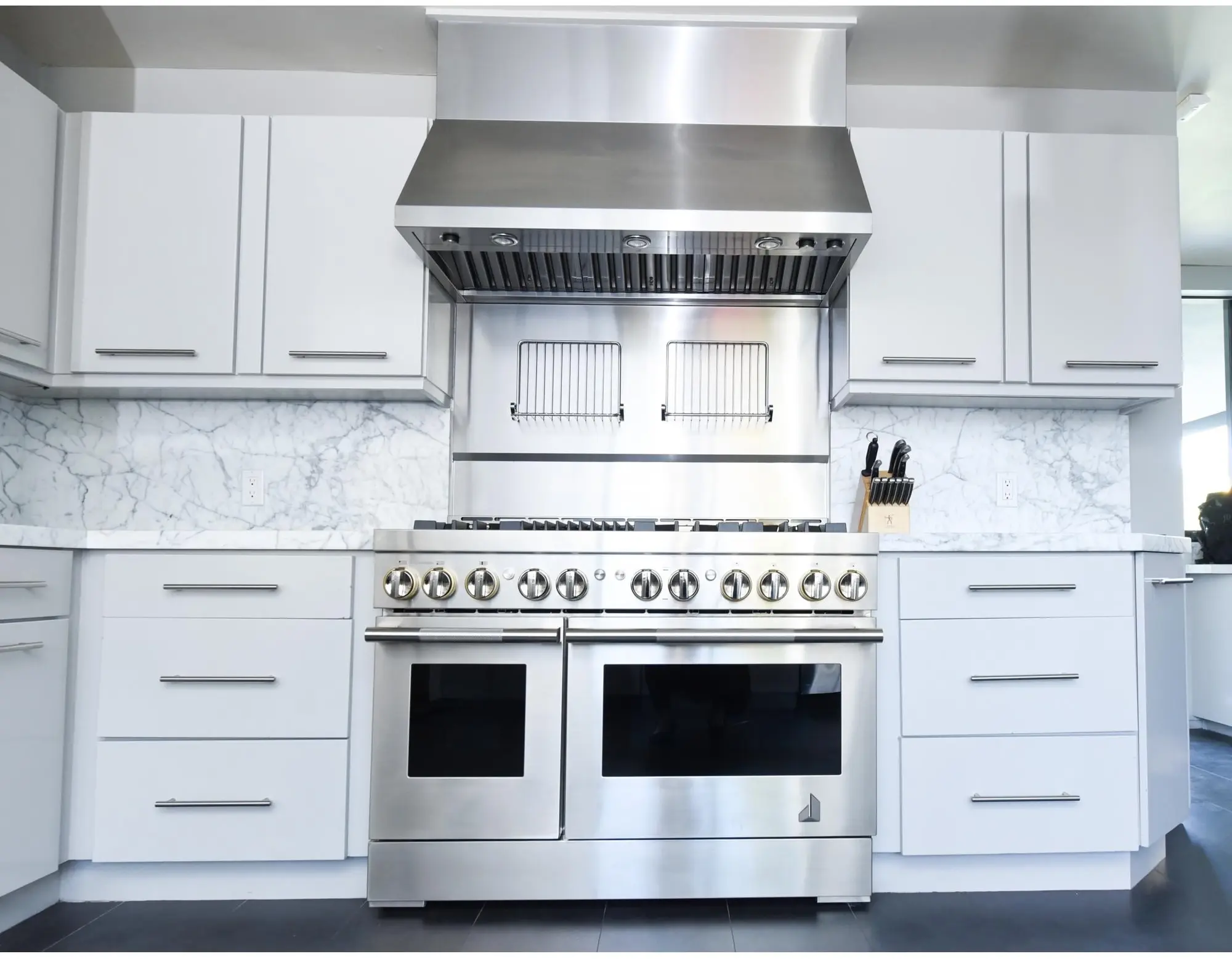 Jenn Air JDRP648HL Stainless Steel, Rise Style, Natural Gas