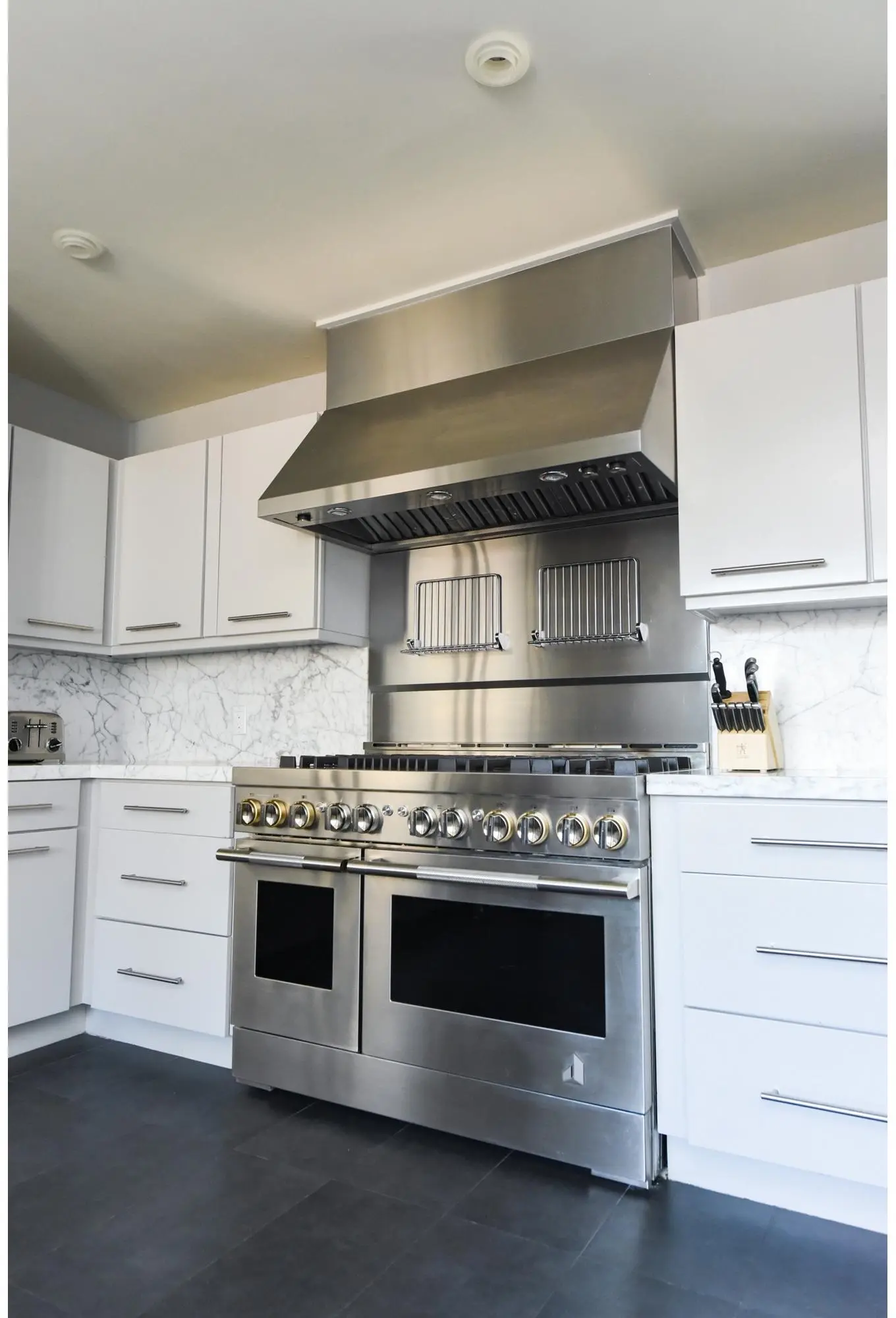 Jenn Air JDRP648HL Stainless Steel, Rise Style, Natural Gas