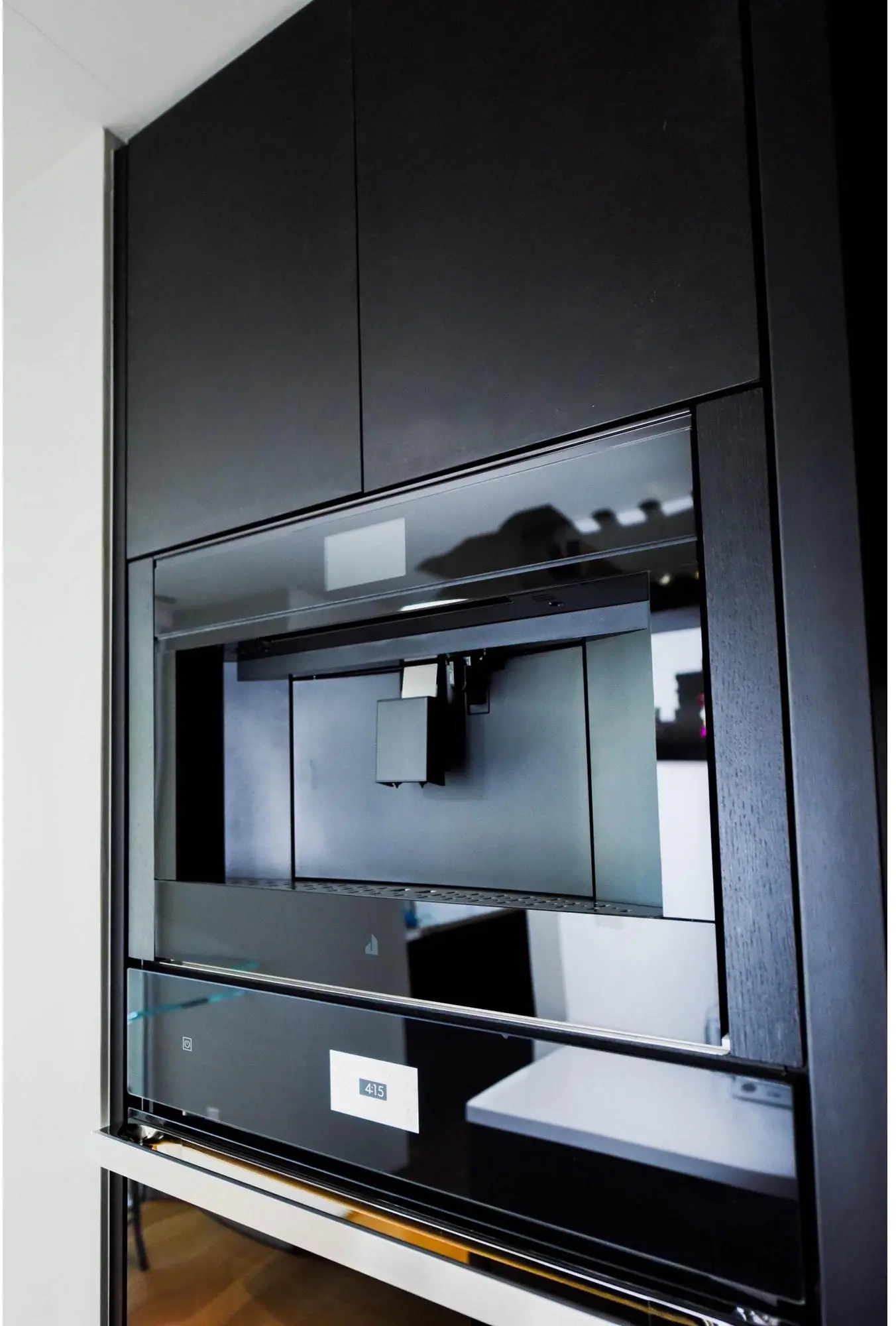 Jenn Air JJB6424HM Black Floating Glass, Noir Style