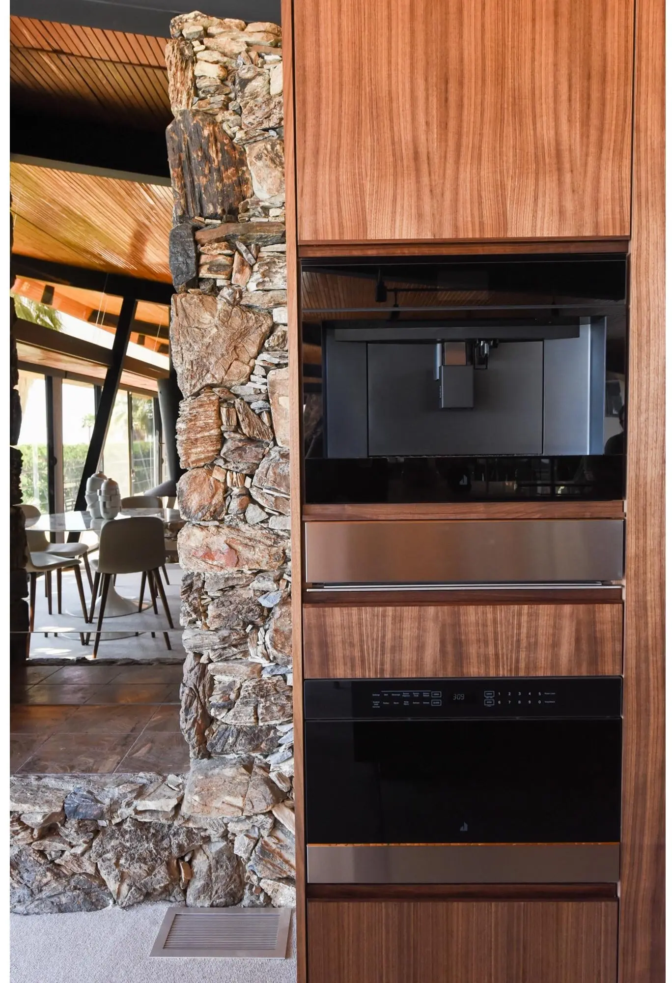 Jenn Air JJB6424HM Black Floating Glass, Noir Style