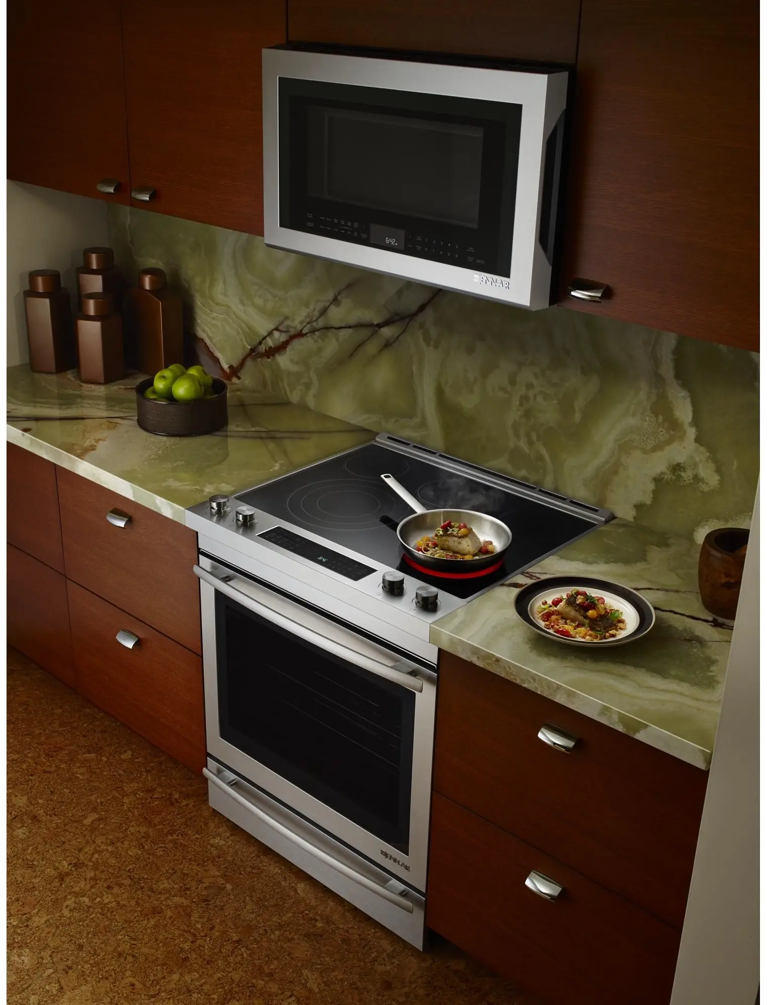 Jenn Air JMV9196CS Stainless Steel, Euro Style, Convection