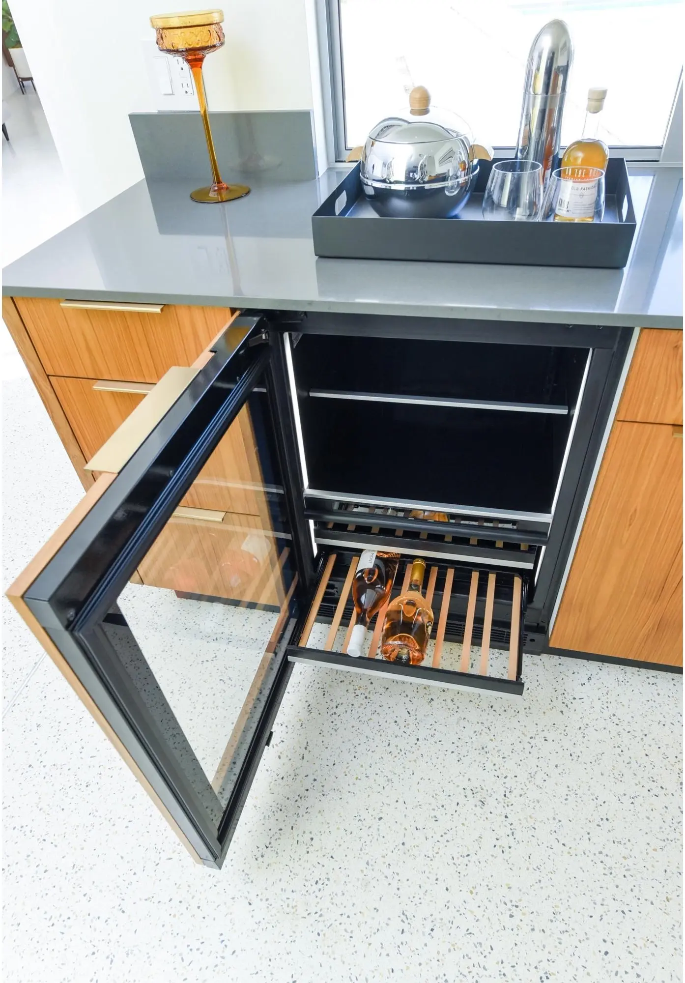 Jenn Air JUBFL242HX Panel Ready with Left Hinge
