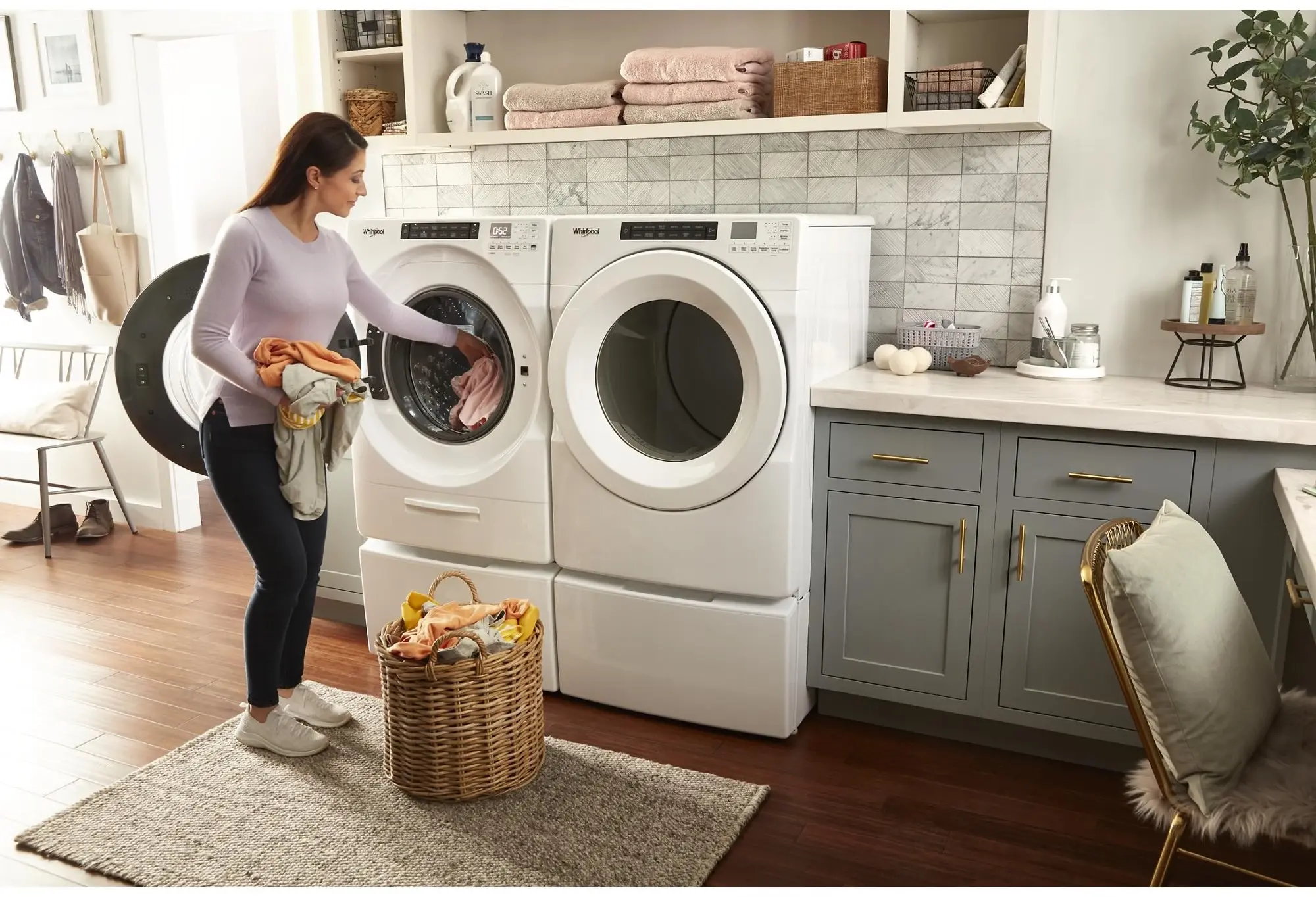 Whirlpool WFW5620HW White