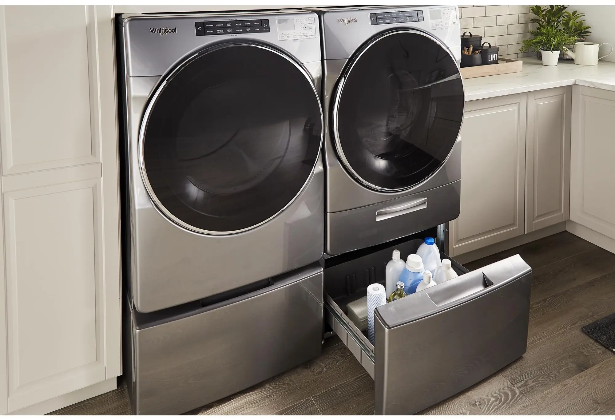 Whirlpool WFW6620HC Chrome Shadow