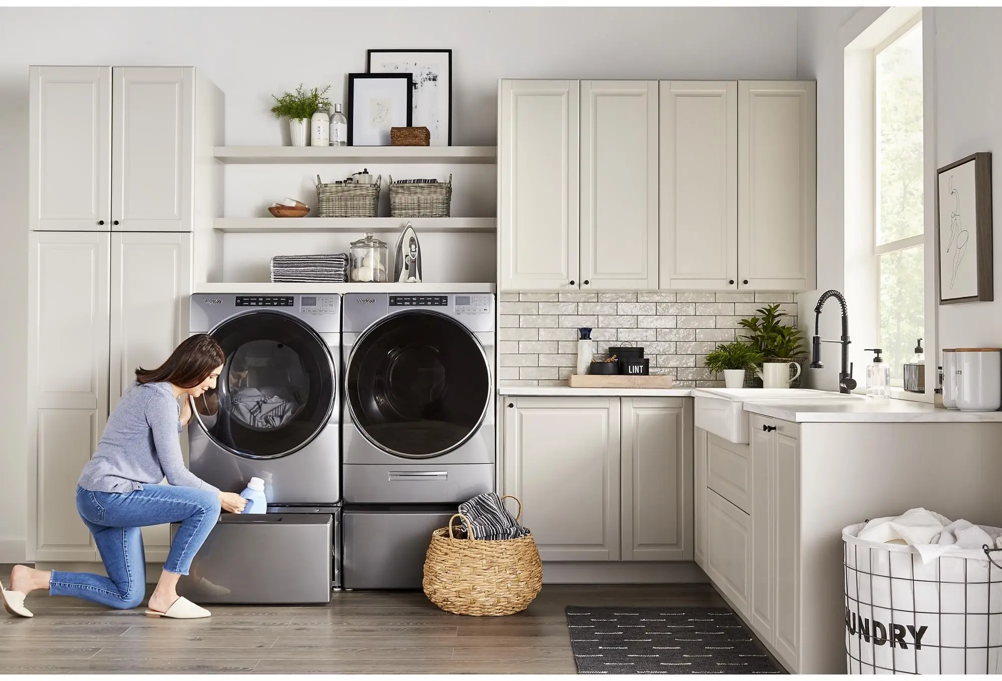 Whirlpool WFW6620HC Chrome Shadow