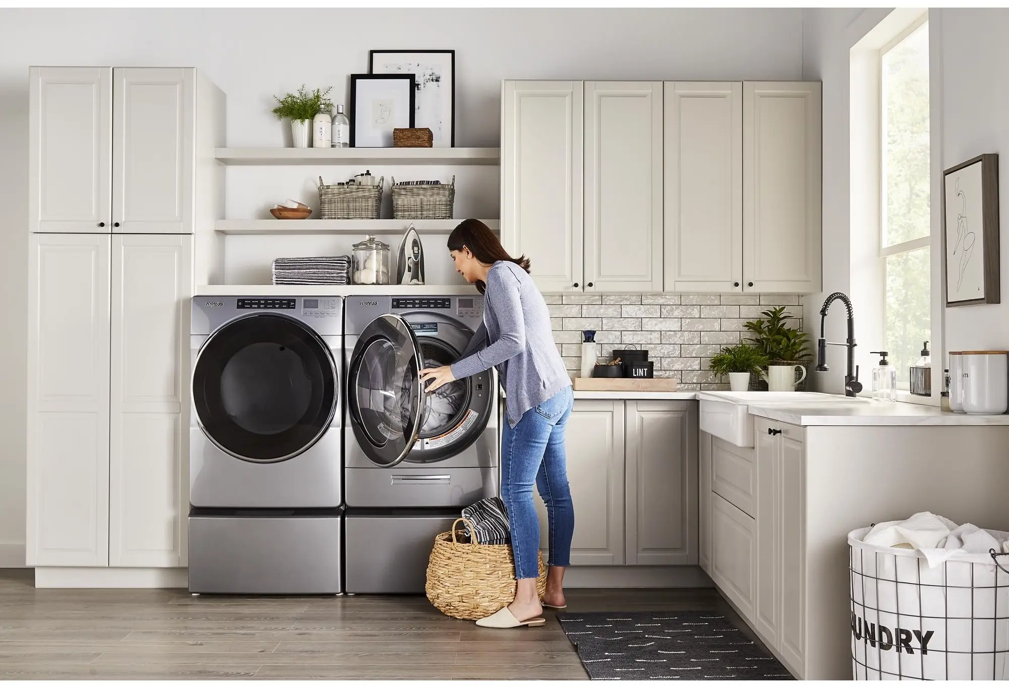 Whirlpool WFW6620HC Chrome Shadow