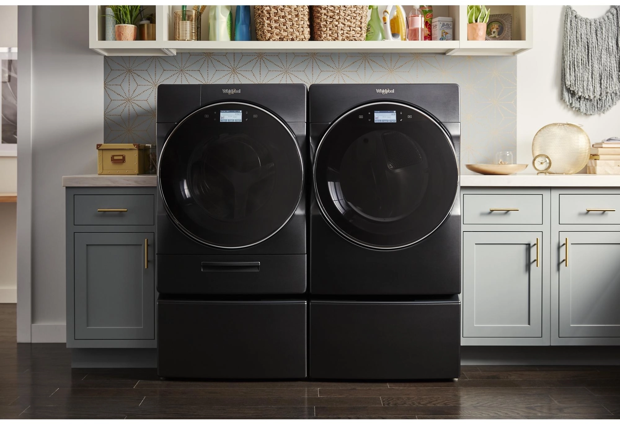 Whirlpool WFW9620HBK Black Shadow