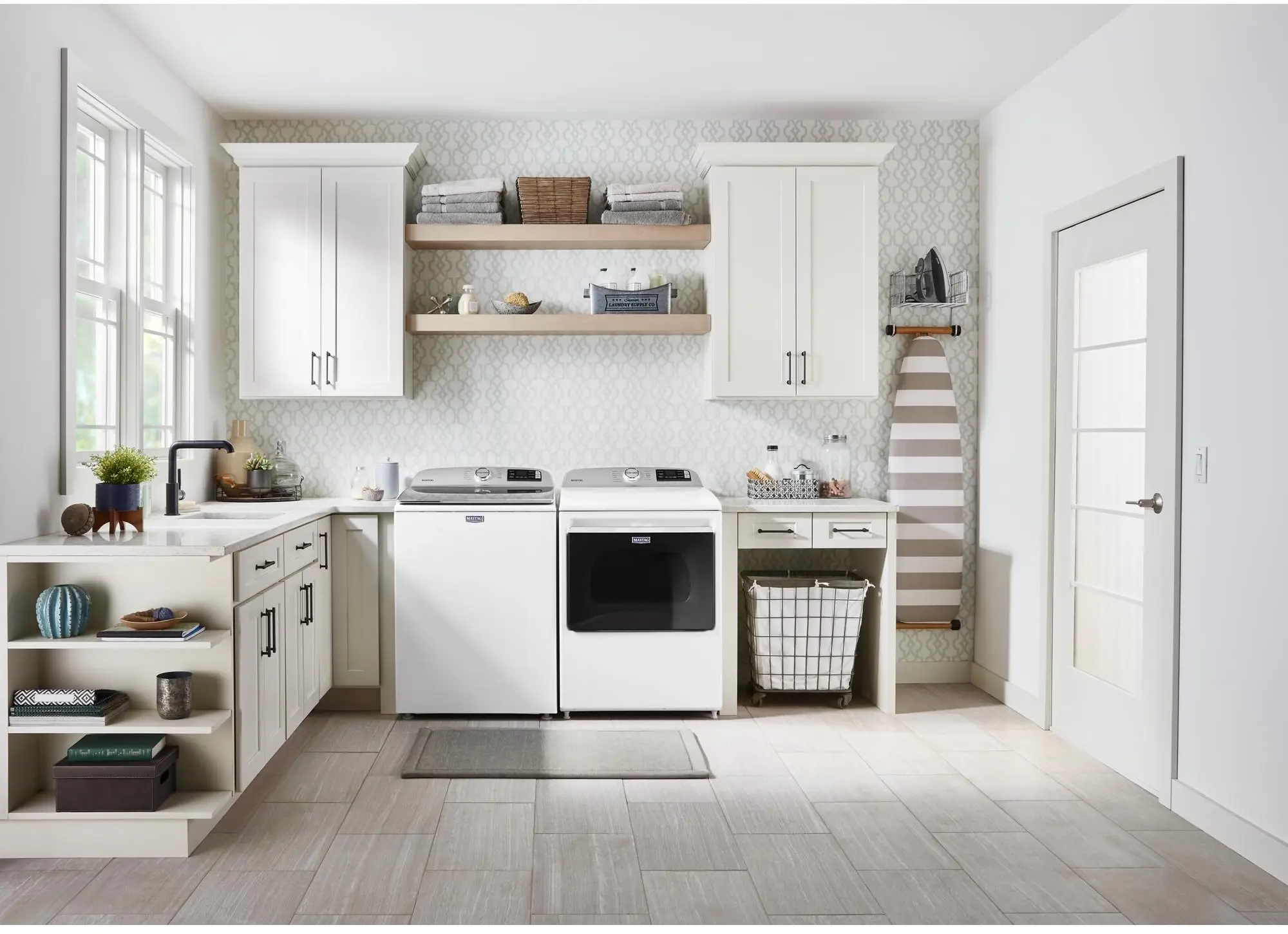 Maytag MED6230RHW White
