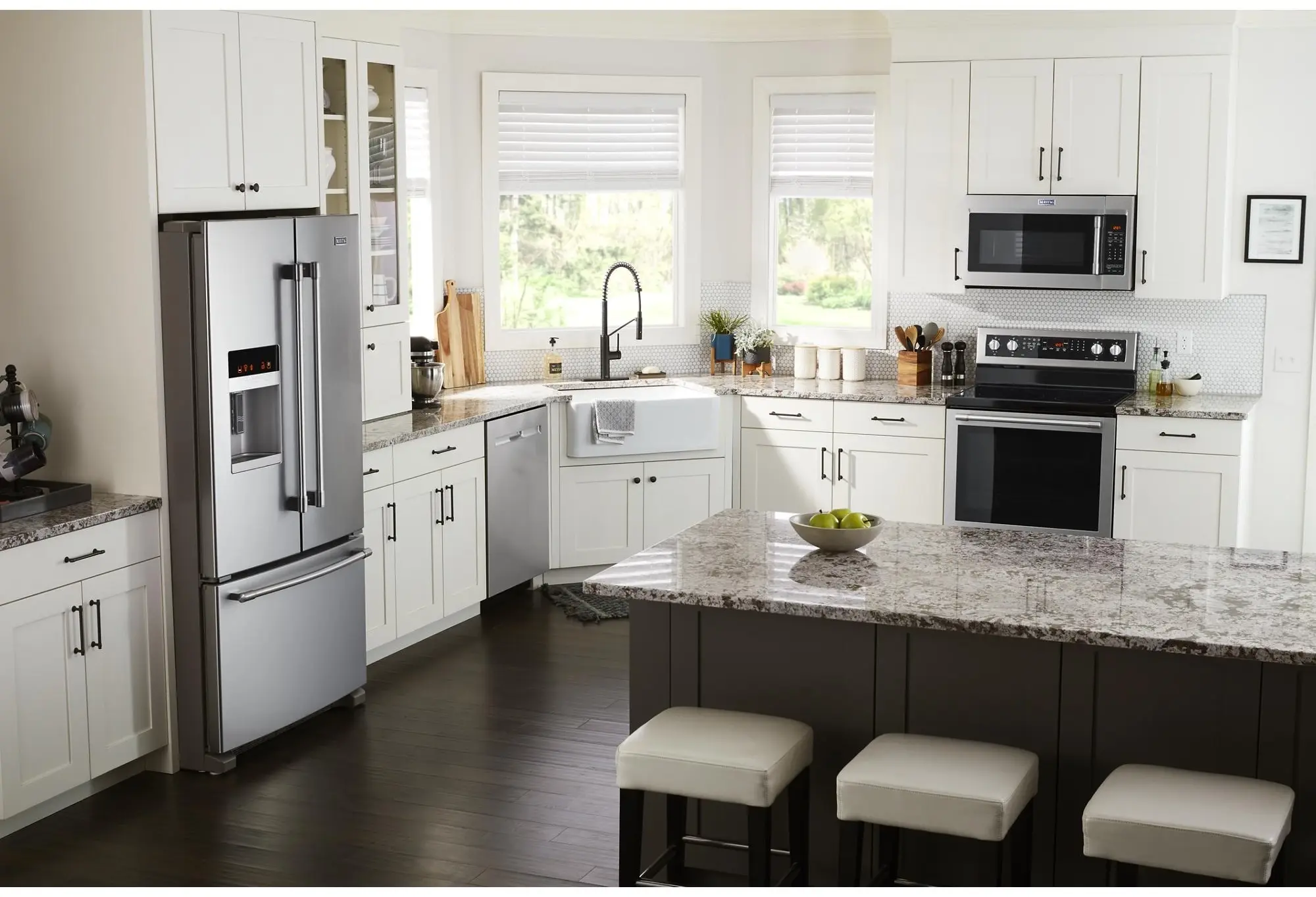 Maytag MER8800FZ Stainless Steel with Fingerprint Resistant