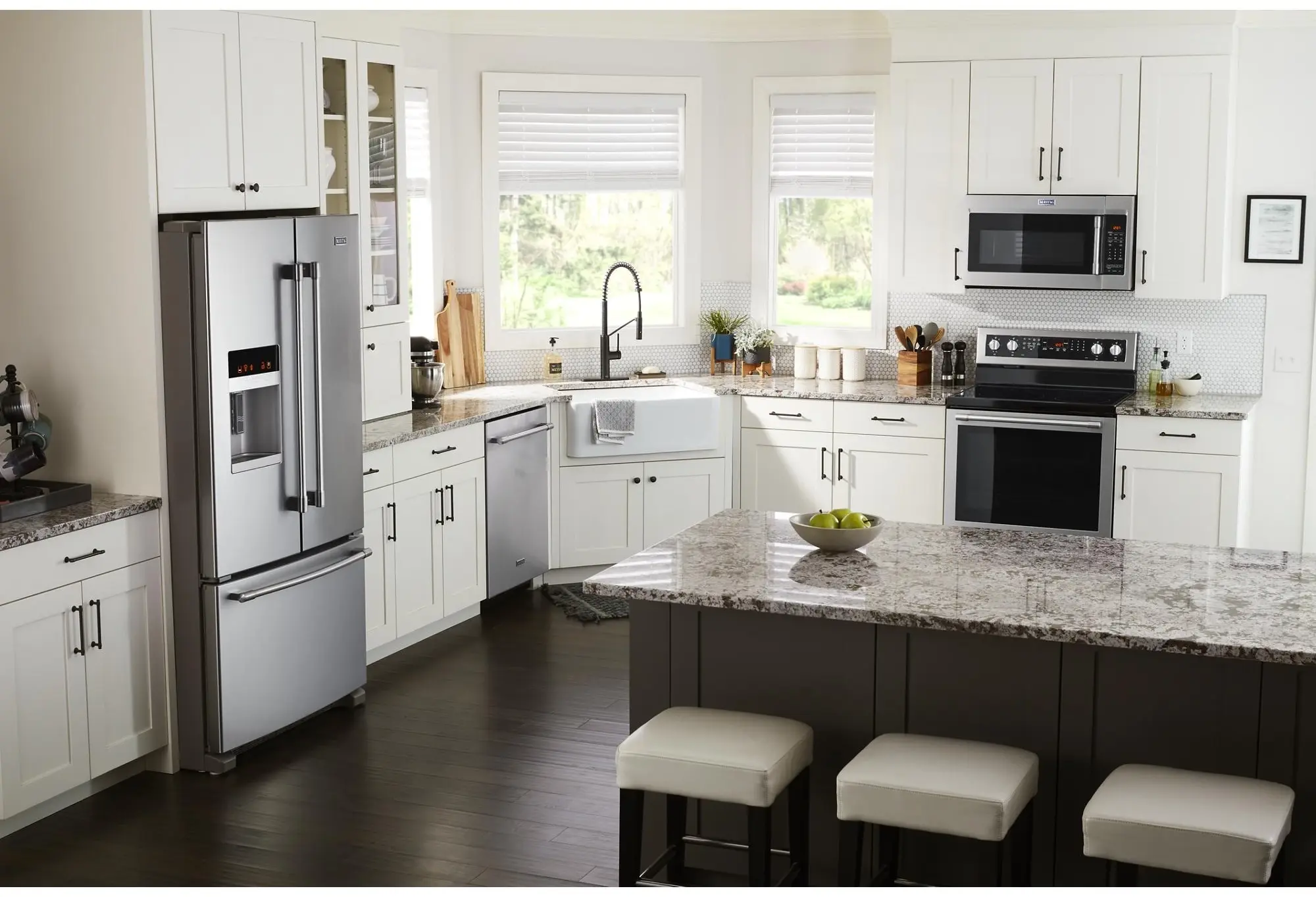 Maytag MER8800FZ Stainless Steel with Fingerprint Resistant